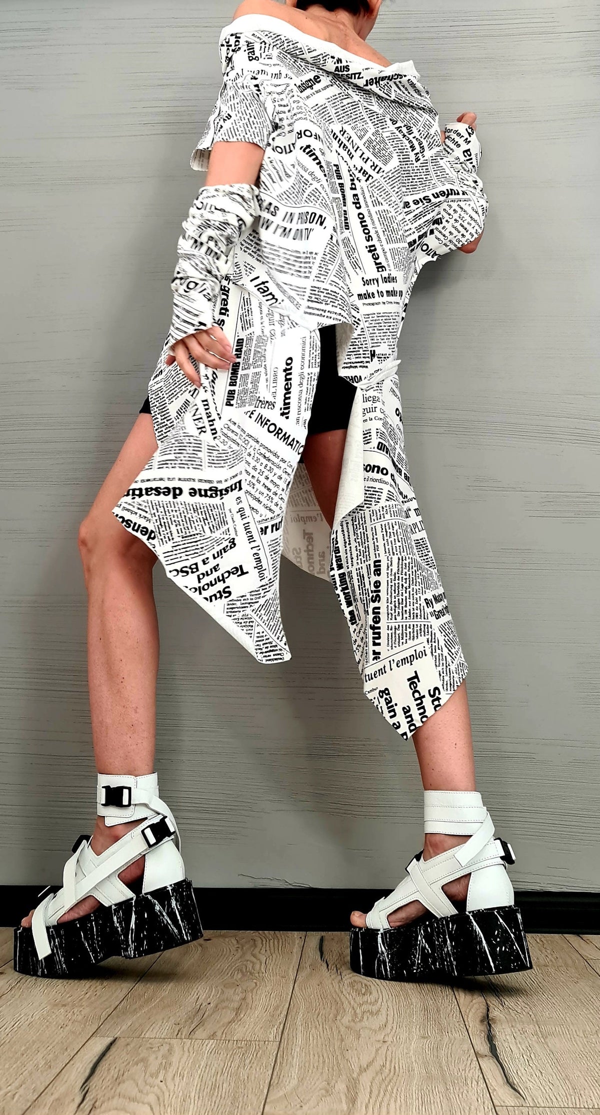 Black & White Cotton Tunic, Asymmetric One Shoulder Design, Extravagant Blouse, Separate Sleeves