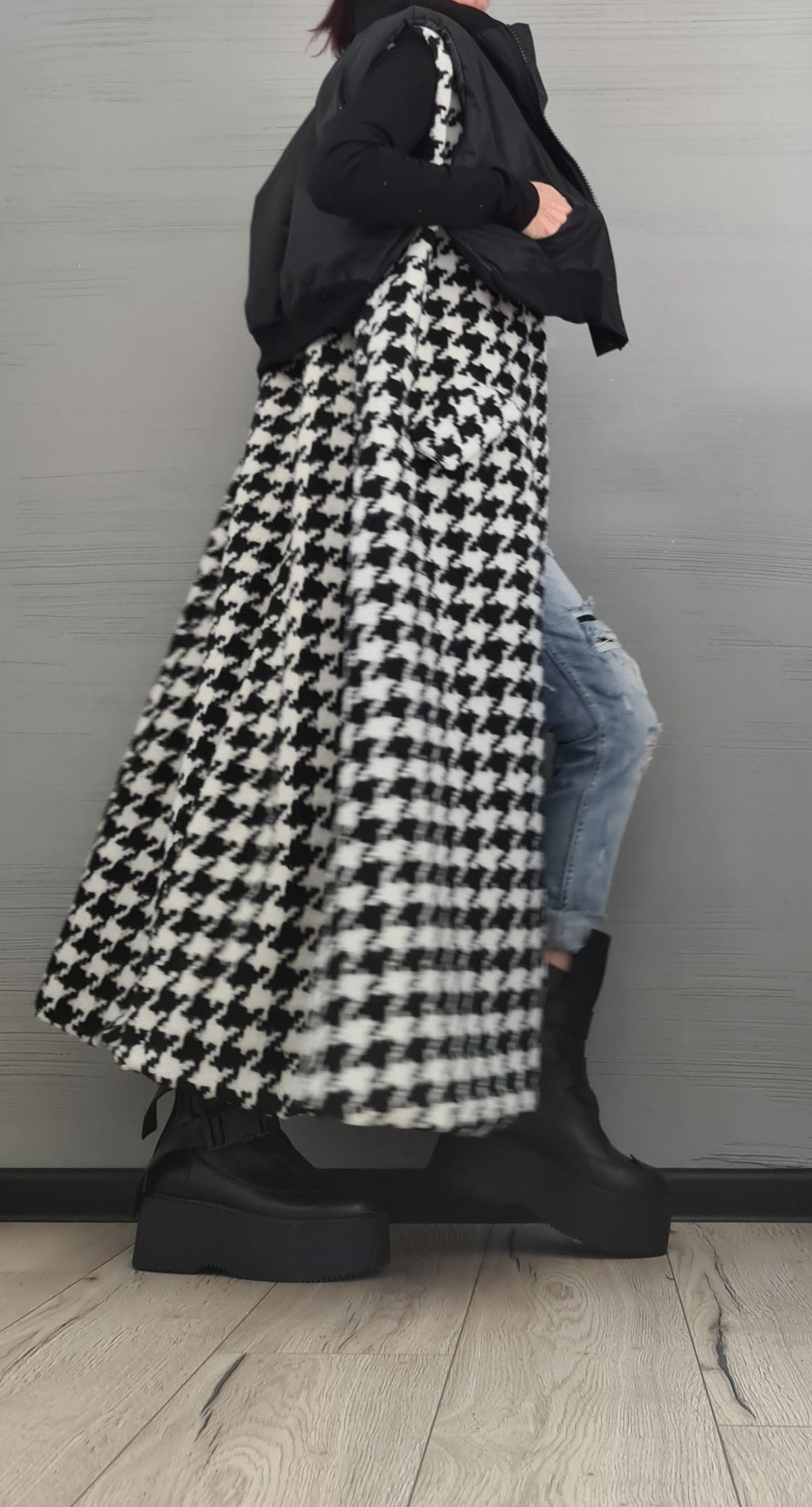 Black Cropped Puffer Vest, Houndstooth Maxi Gilet, Two-Piece Sleeveless Set