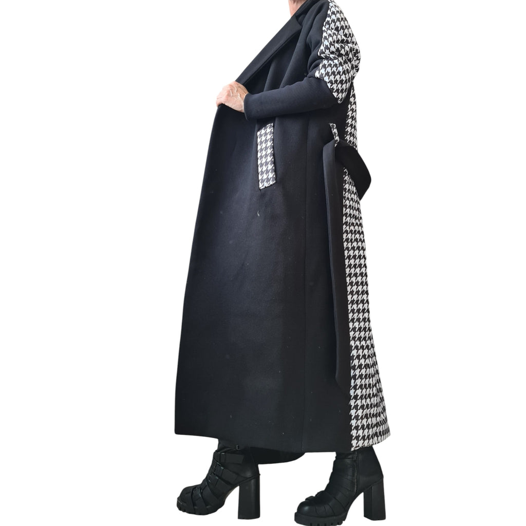 Extravagant Long Black & White Coat – Avant-Garde Wool Blend Winter Overcoat