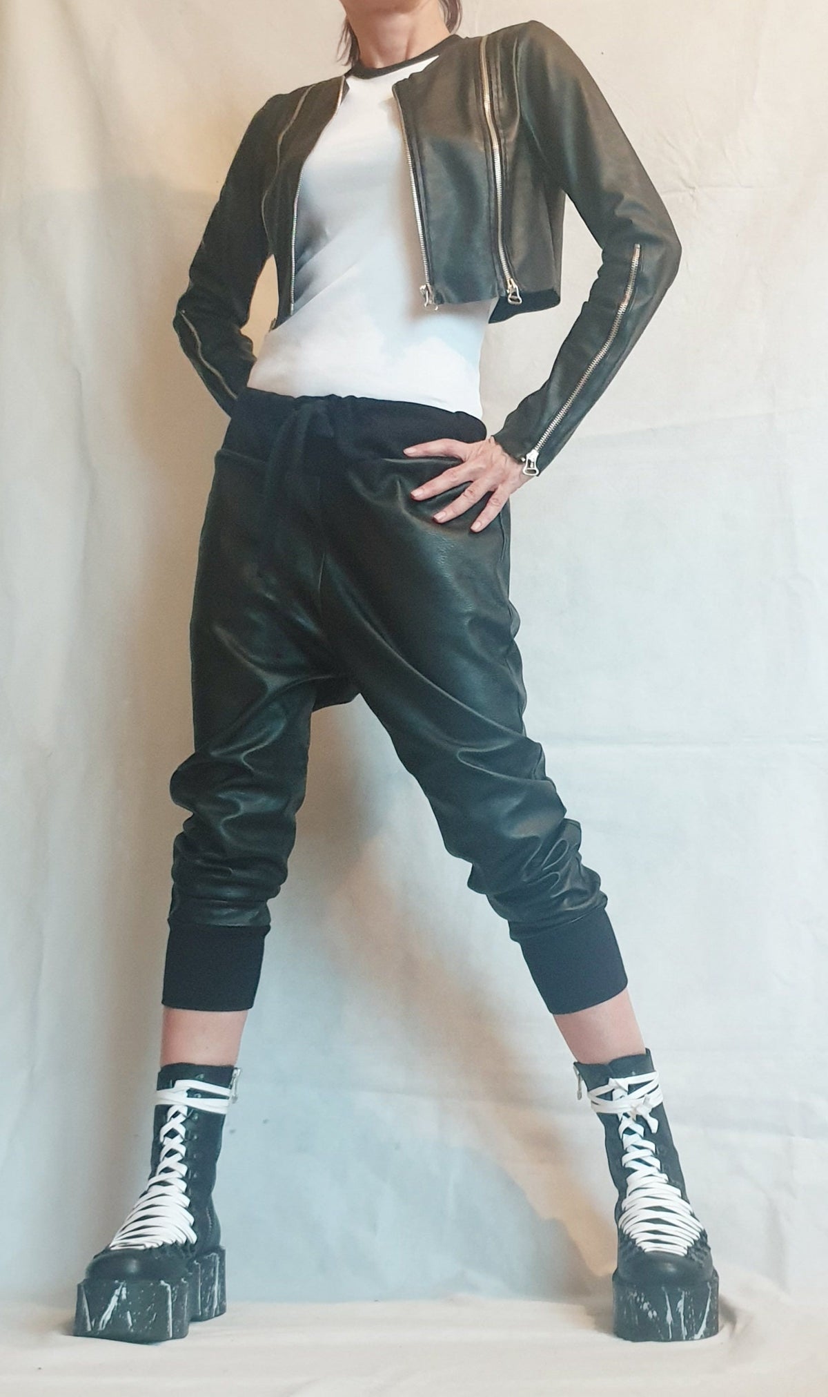 Black Faux Leather Cropped Jacket, Fitted Long Sleeve Bolero, Multiple Zipper Details