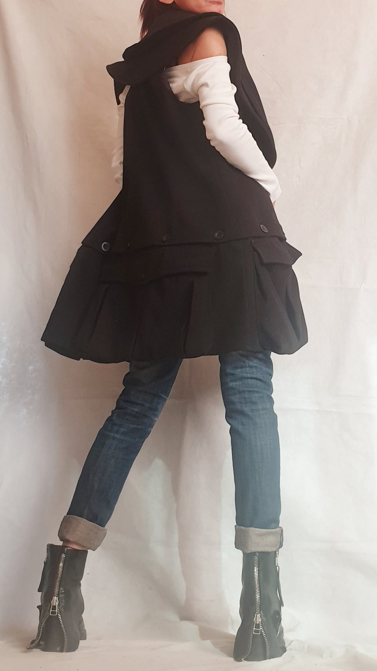 Black Convertible Wool Vest, Detachable Cargo Pocket Panel, Asymmetric Design, Plus Size