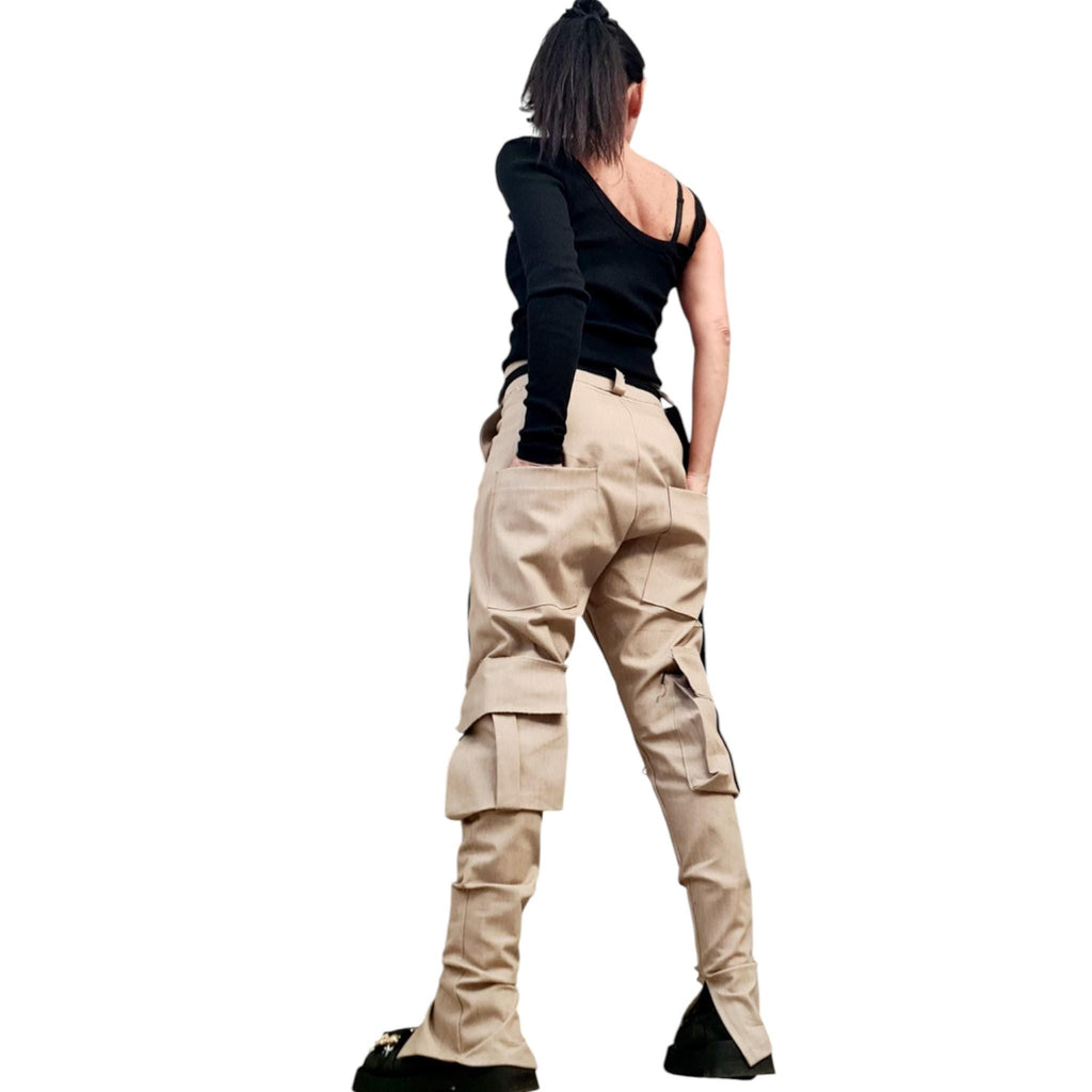 Extravagant Cargo Denim Pants, Fitted Casual Pants, Outer pockets
