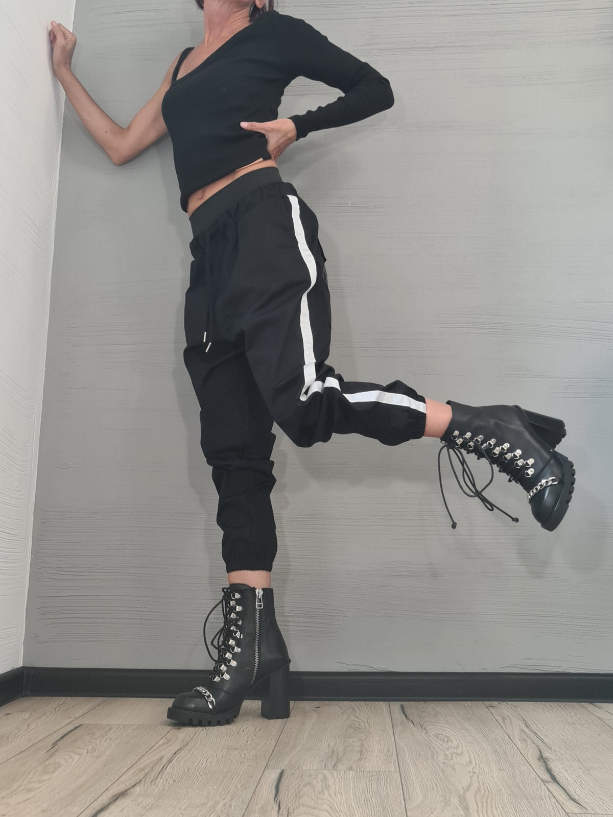 Beige Cargo Jogger Pants, Drop Crotch Trousers, Black Side Stripes, Elastic Waist, Multiple Pockets