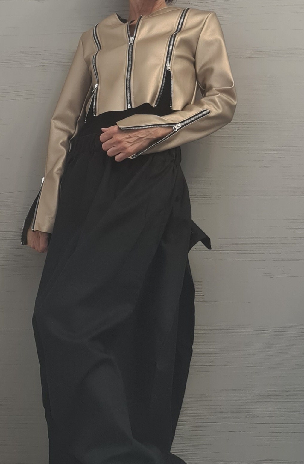 Gold Faux Leather Cropped Jacket, Fitted Long Sleeve Bolero, Multiple Zipper Design