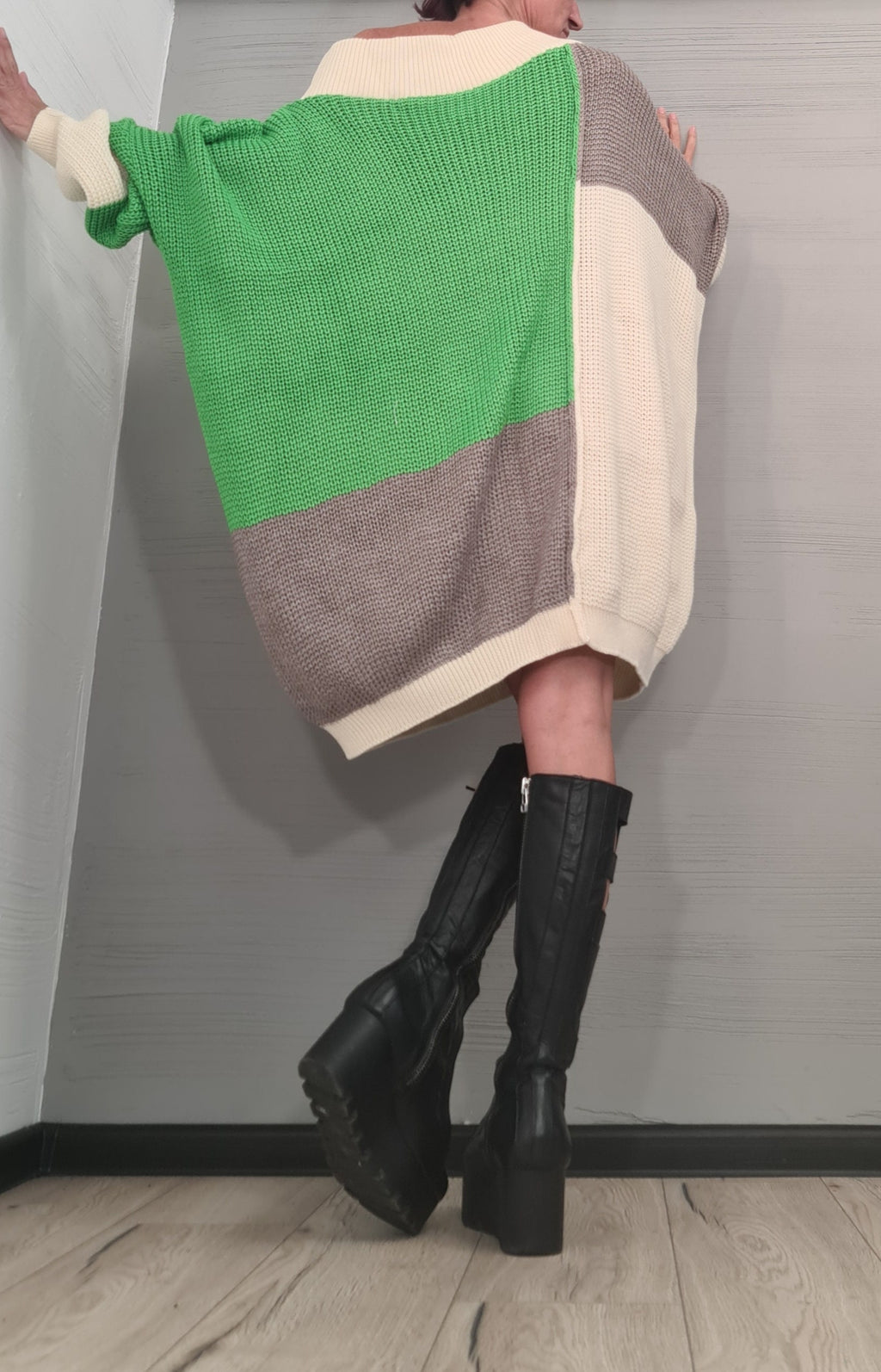 Green Color Block Asymmetric Knit Tunic, Oversized Off Shoulder Sweater, Plus Size Dress