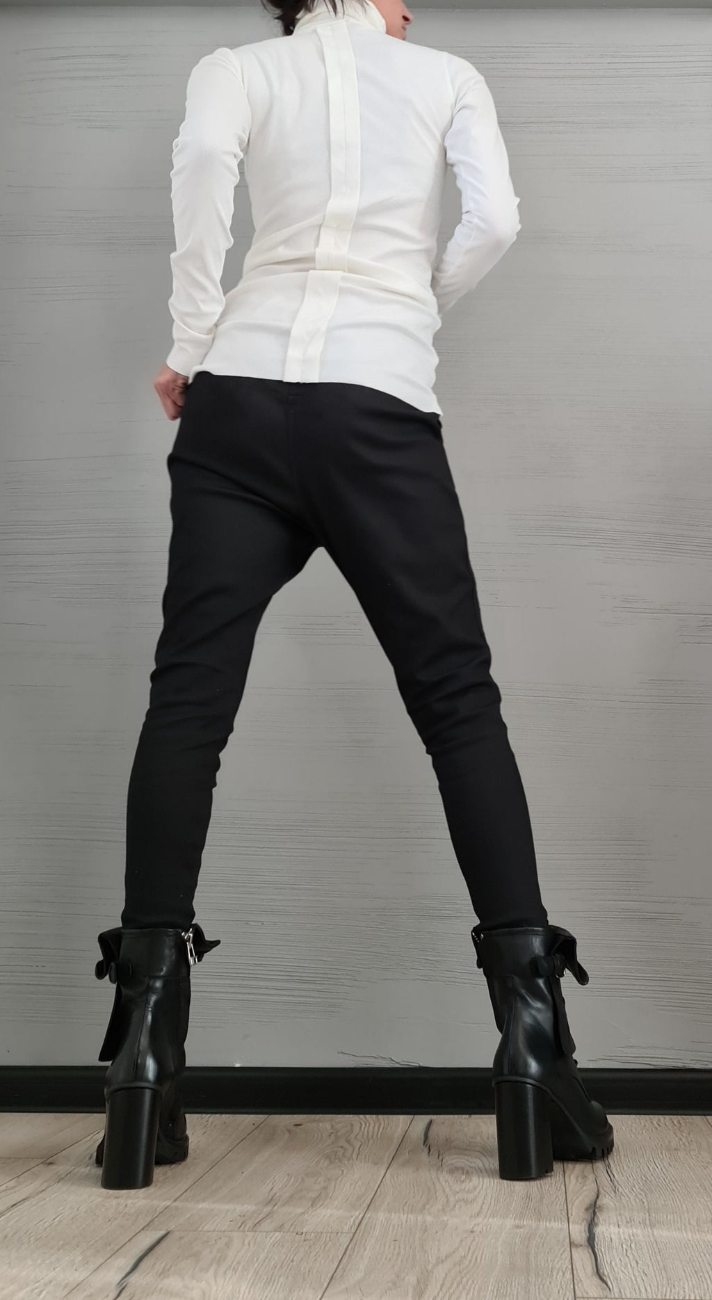 White Cotton Turtle Neck Fitted Extravagant Top Blouse, Avant Garde Style