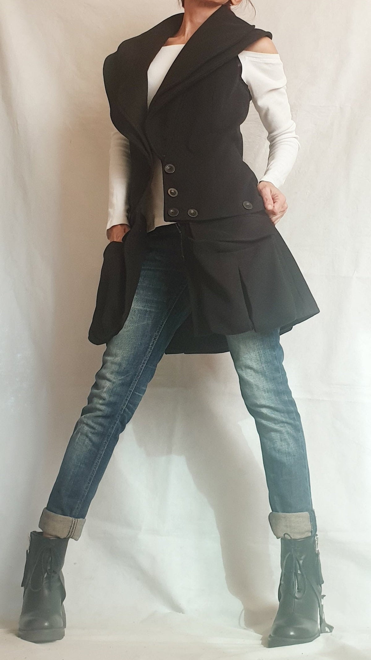 Black Convertible Wool Vest, Detachable Cargo Pocket Panel, Asymmetric Design, Plus Size