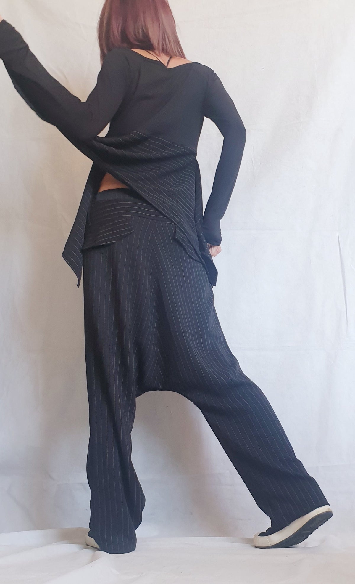 Black Pinstripe Drop Crotch Harem Pants, Asymmetrical Long Tunic, Thumbhole Sleeves, Two-Piece Co-Ord Set