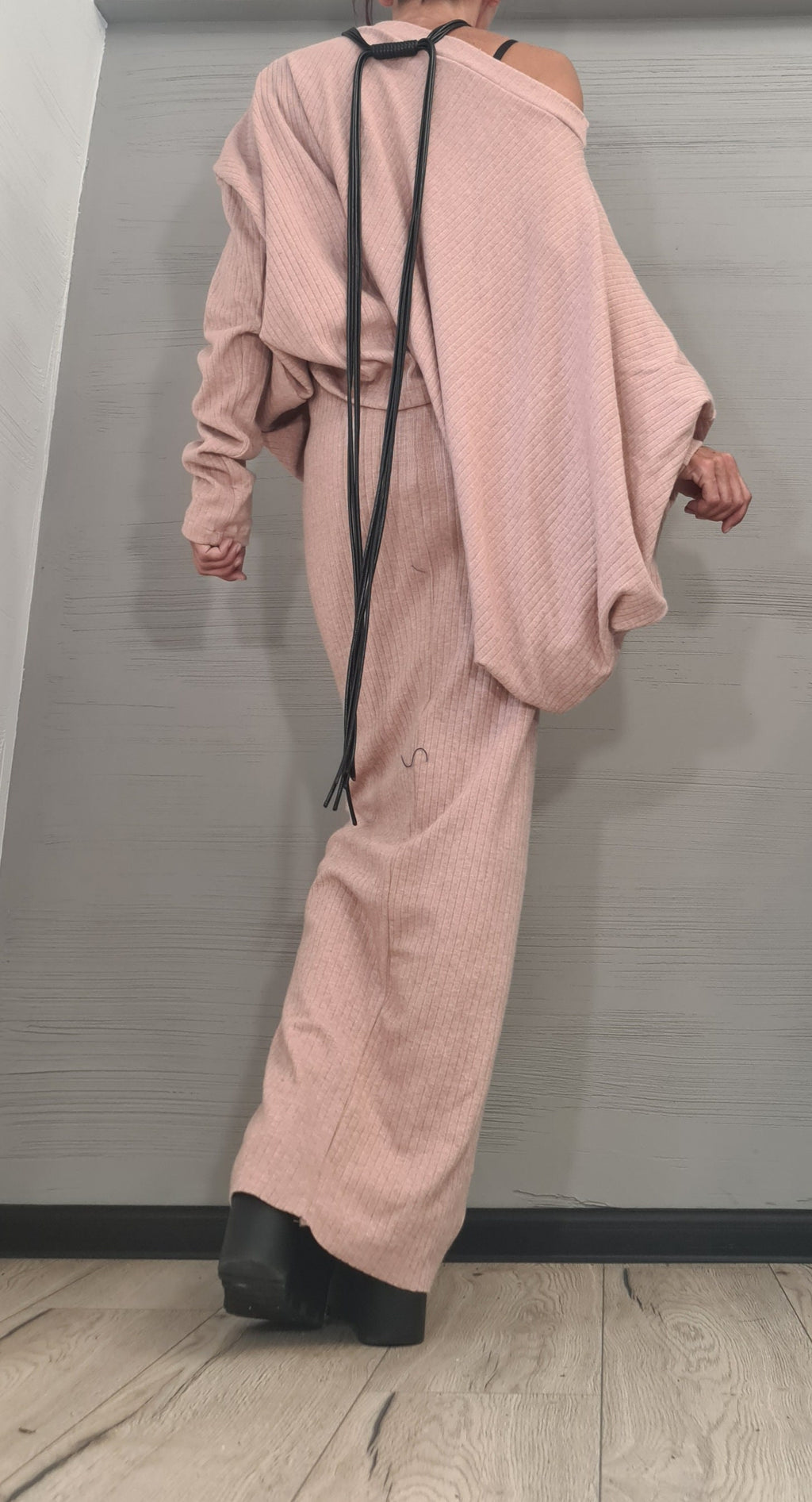 Pink Knit Pencil Skirt, Asymmetrical Long Sleeve Blouse, Plus Size Two Piece Co-Ord Set