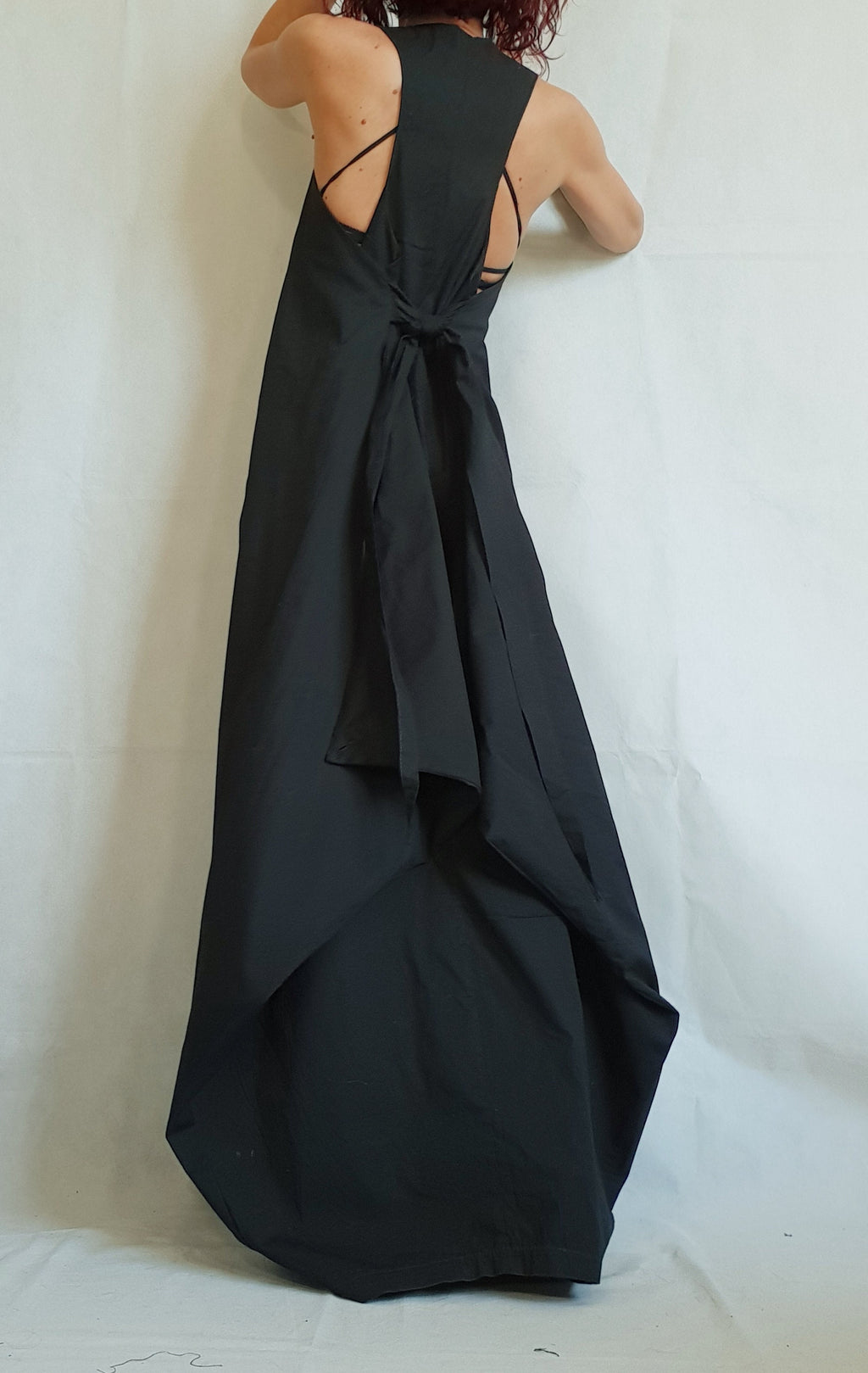 Black Open Back Maxi Gothic Dress, Sleeveless Plus Size Kaftan