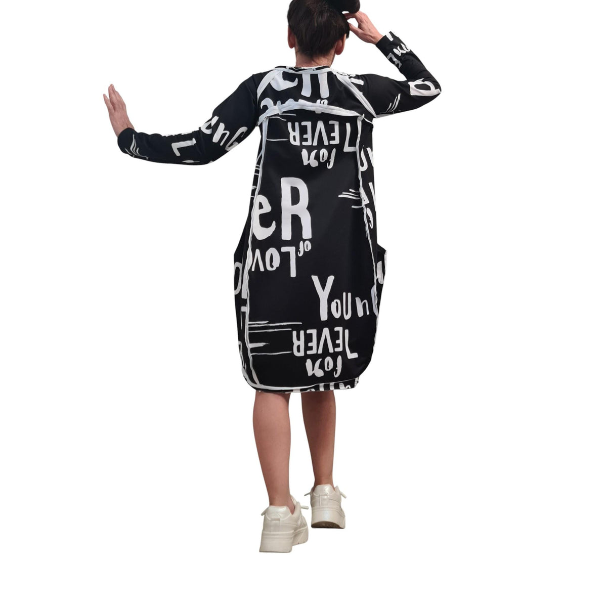 Asymmetric Graphic Dress, Long Sleeves, Knee Length Balloon Shape, Black White, Fashion for Women