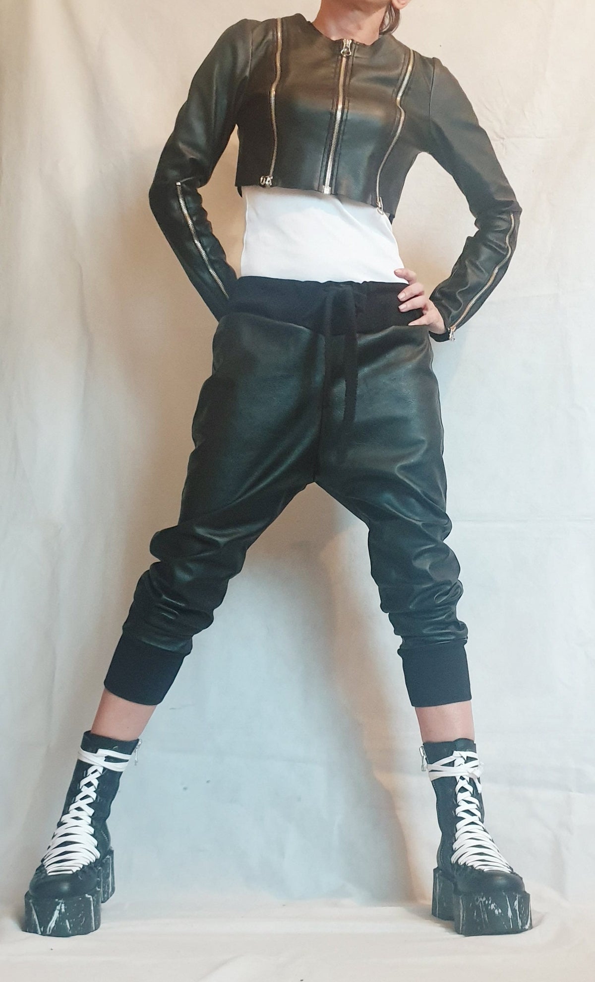 Black Faux Leather Cropped Jacket, Fitted Long Sleeve Bolero, Multiple Zipper Details