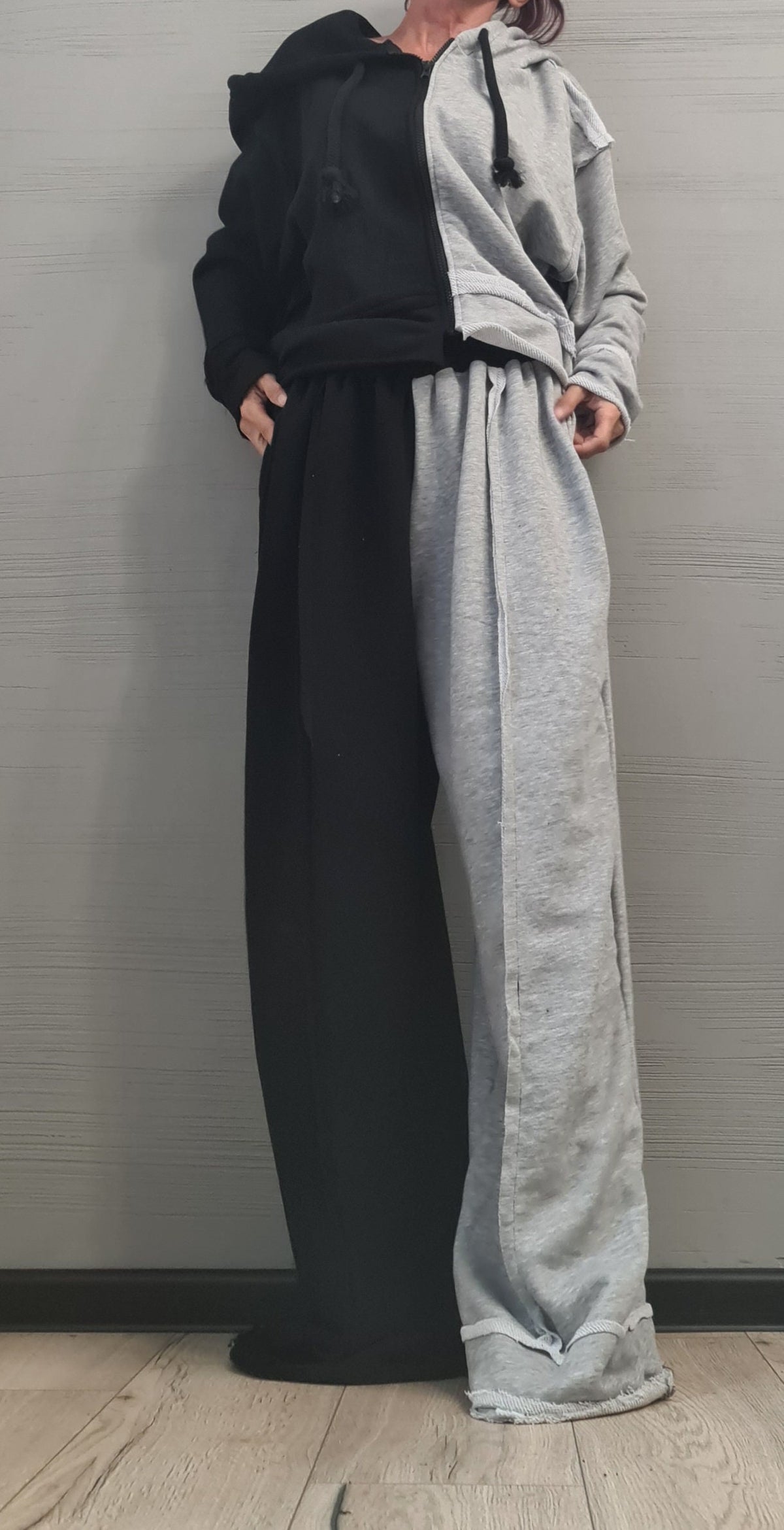 Two-Tone Cotton Women's Tracksuit Set, Loose Pants, Hooded Short Sweatshirt