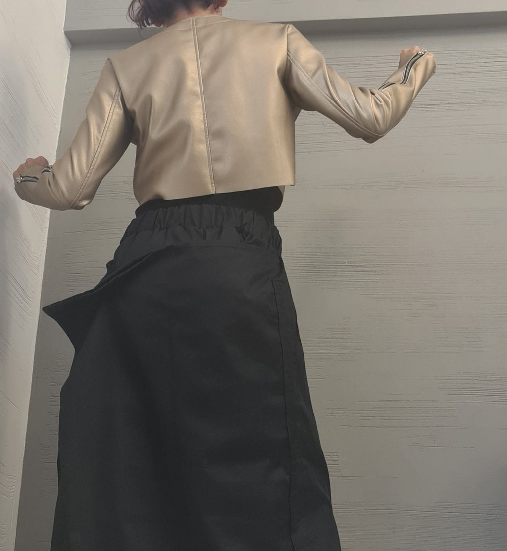 Gold Faux Leather Cropped Jacket, Fitted Long Sleeve Bolero, Multiple Zipper Design