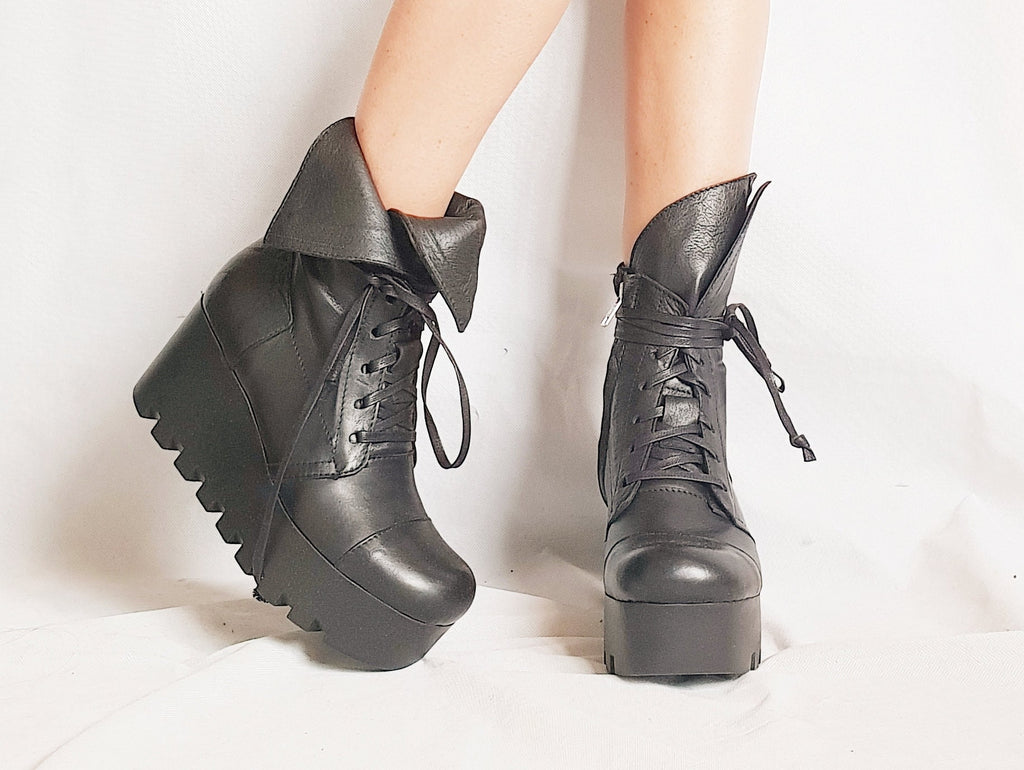Black Platform Boots, Gothic Combat Booties, Steampunk Winter Ankle Shoes
