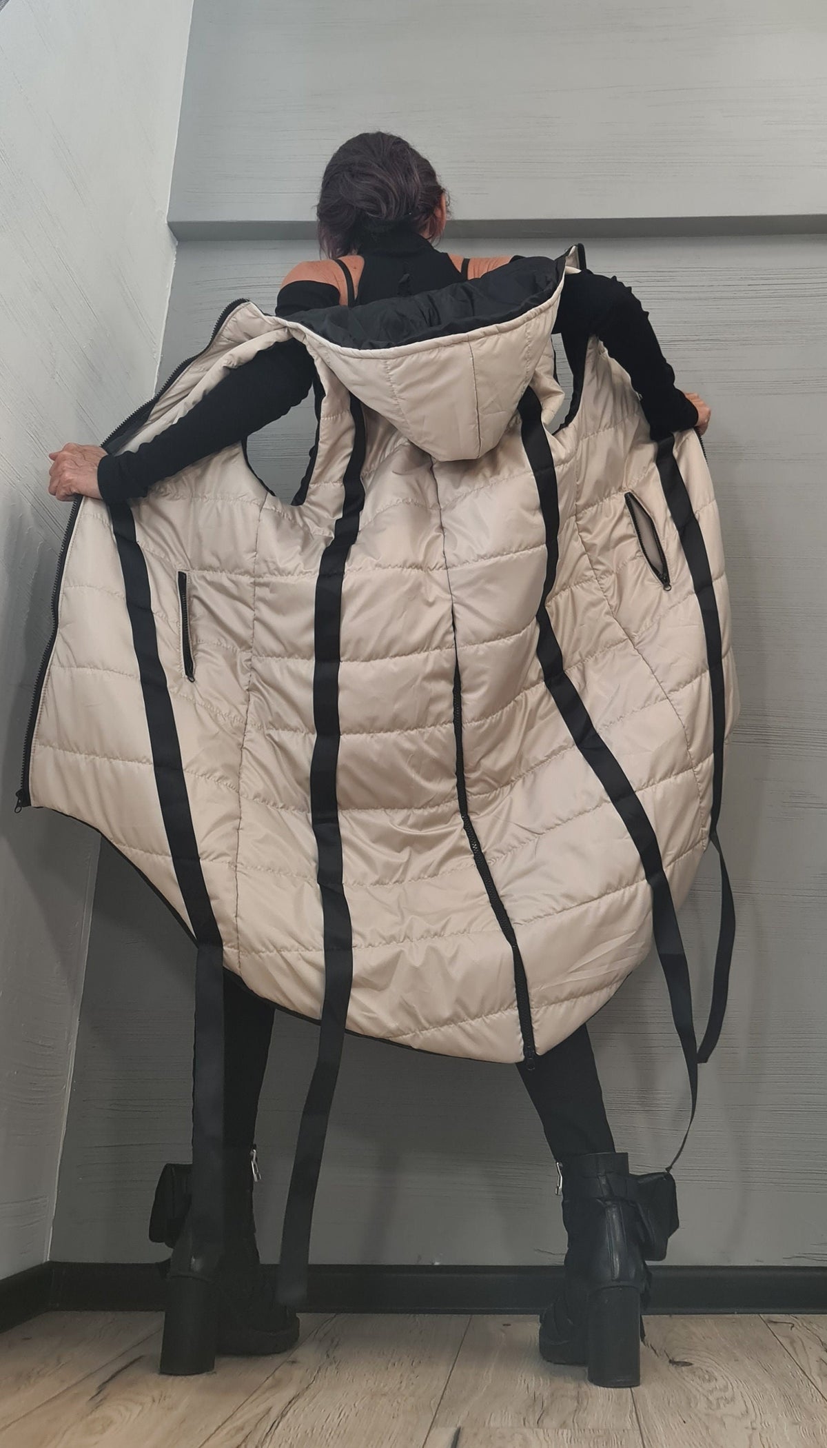 White Oversized Hooded Puffer Vest, Asymmetrical Sleeveless Winter Coat, Black Stripes, Plus Size