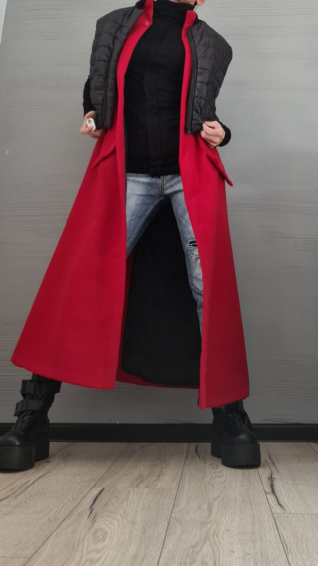 Red Wool Asymmetrical Maxi Vest, Black Cropped Quilted Gilet, Two-Piece Set