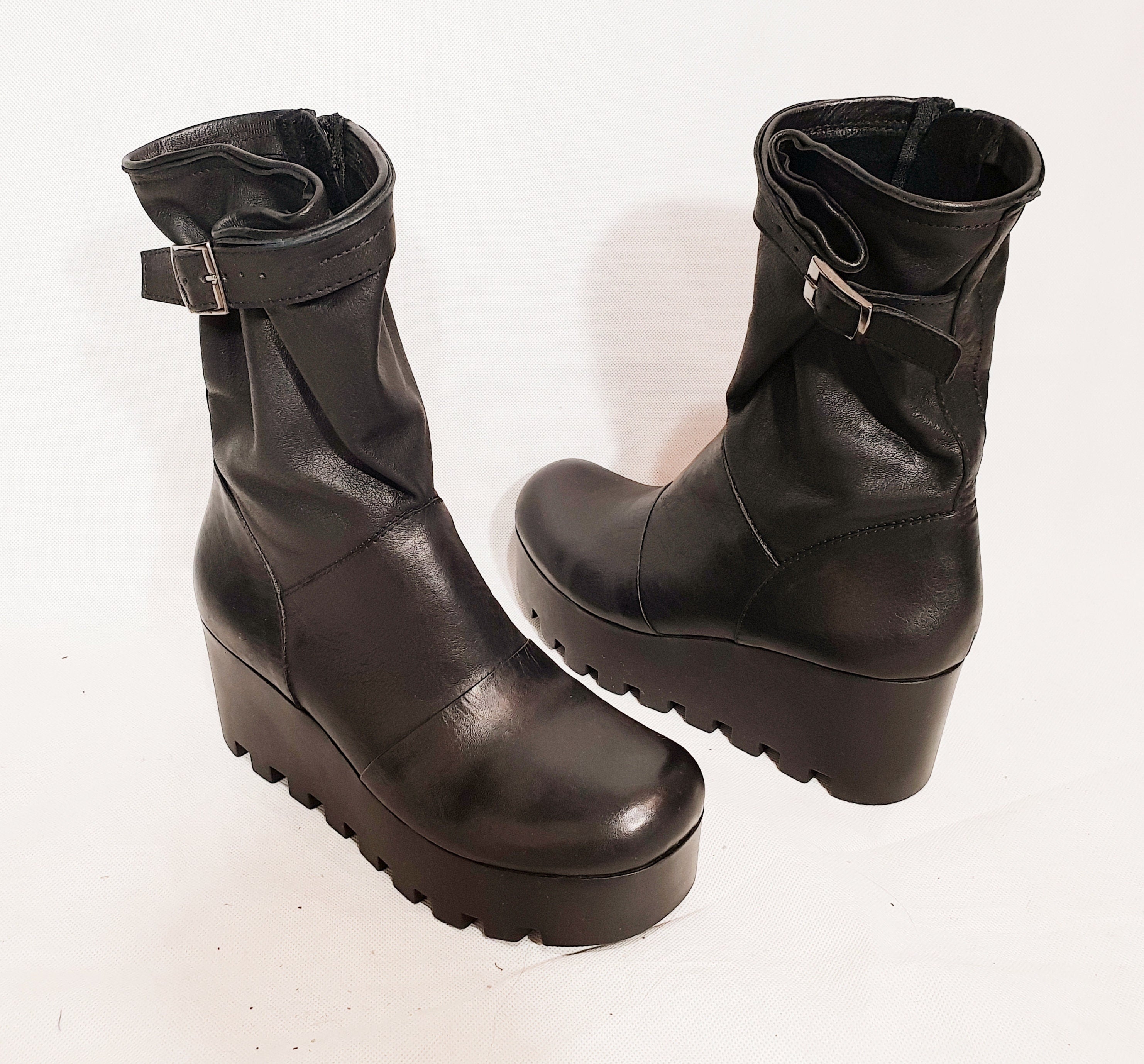 Black Leather Shoes, Platform All seasons, Gothic Booties, Leather Ankle Boots, Steampunk Shoes, Platform Booties, Extravagant Shoes,Grunge