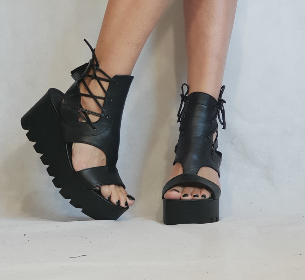 Leather Shoes, Platform Shoes, Gothic Sandals, Steampunk Shoes, Platform Sandals, Black Wedges, Gothic Shoes, Black Leather Sandals, Strappy