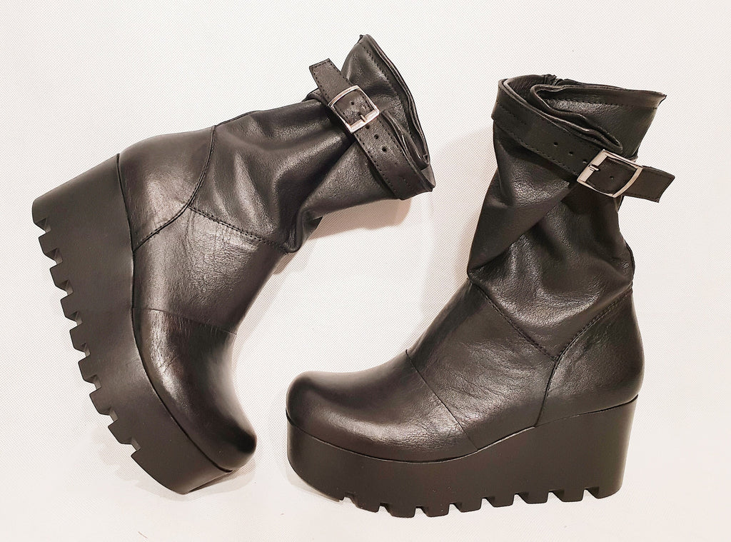 Black Leather Shoes, Platform All seasons, Gothic Booties, Leather Ankle Boots, Steampunk Shoes, Platform Booties, Extravagant Shoes,Grunge