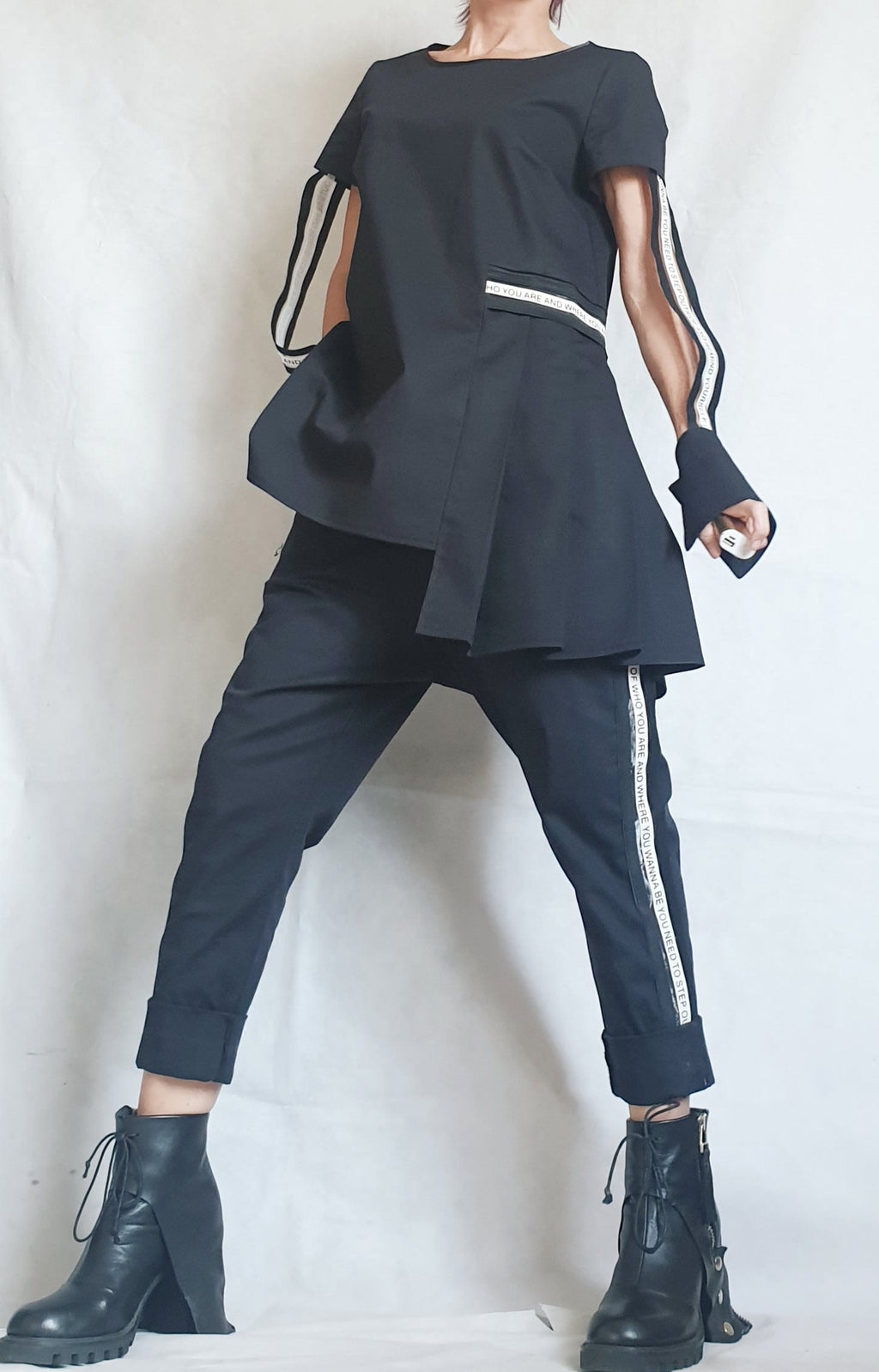 Extravagant Women Black Set, Asymmetric Blouse Pleats, Women Harem Pants, Wedding Women Costume, Cocktail Women Set, Elegant Women Costume