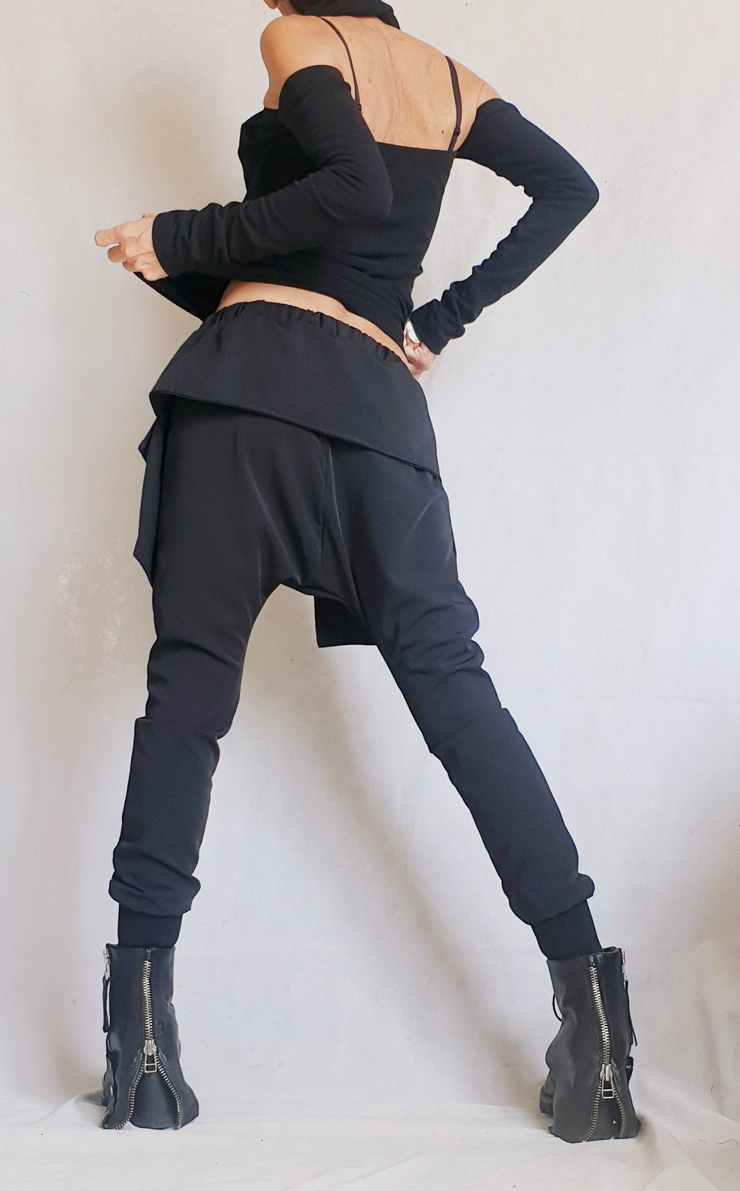 Women Harem Pants, Large Outer Pockets Pants, Harem Women Trousers, Black Loose Pants, Gothic Pants, Extravagant Women Pants
