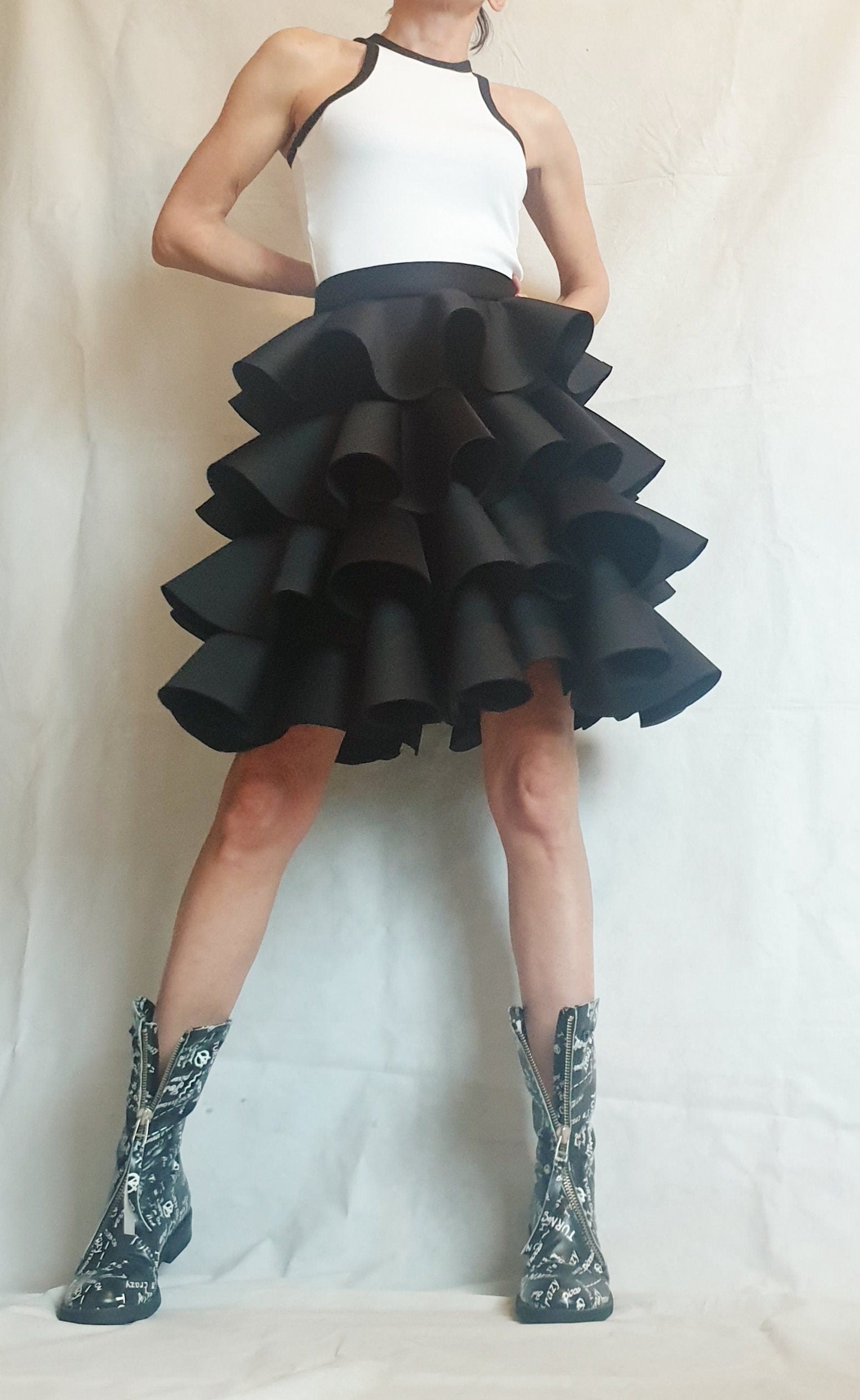 Circle Black Skirt, Extravagant Skirt, Ball Skirt, Cocktail Skirt, Gothic Skirt, Asymmetric Skirt, Wedding Skirt, Waist Skirtр Waves Skirt