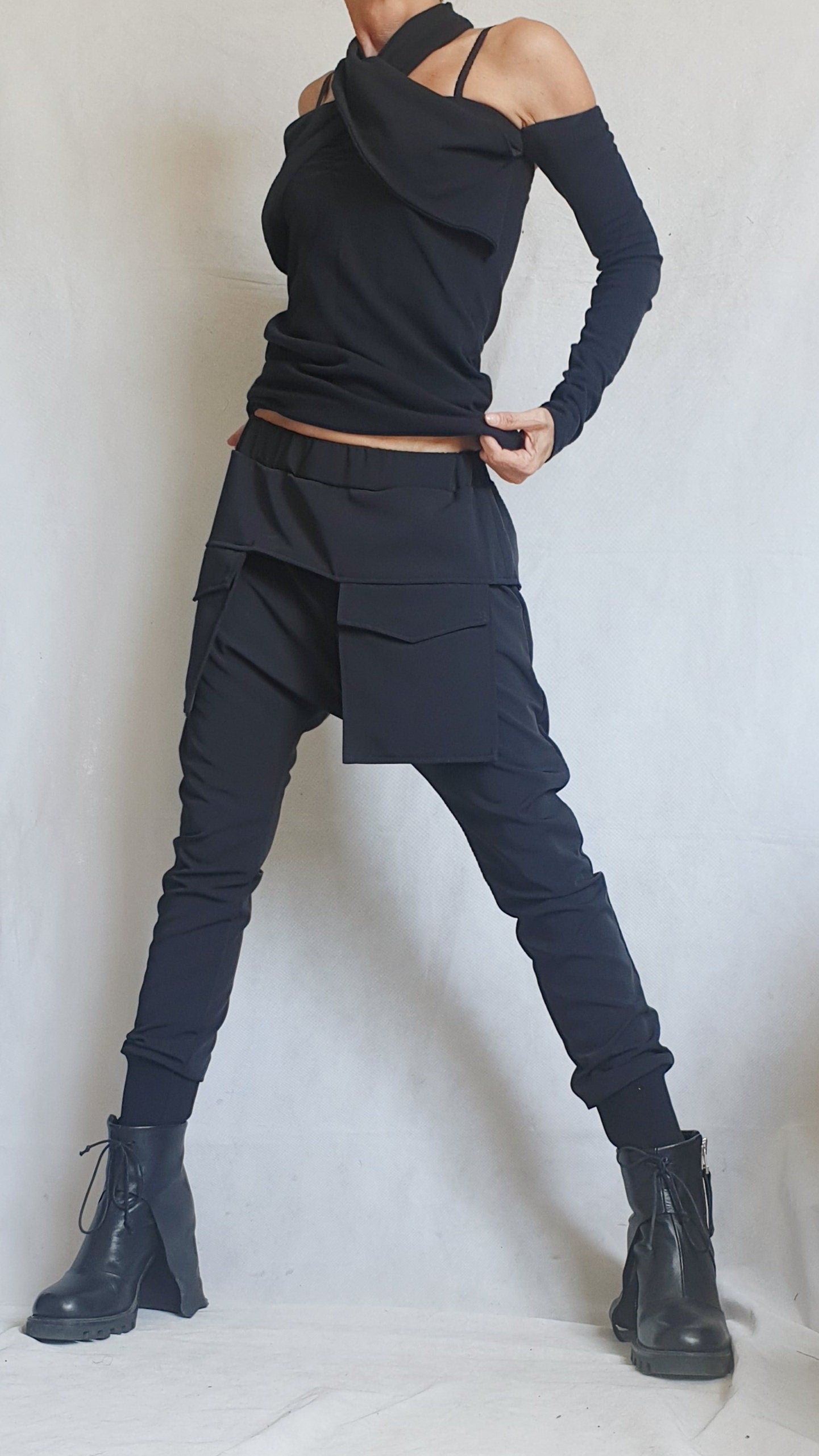 Women Harem Pants, Large Outer Pockets Pants, Harem Women Trousers, Black Loose Pants, Gothic Pants, Extravagant Women Pants