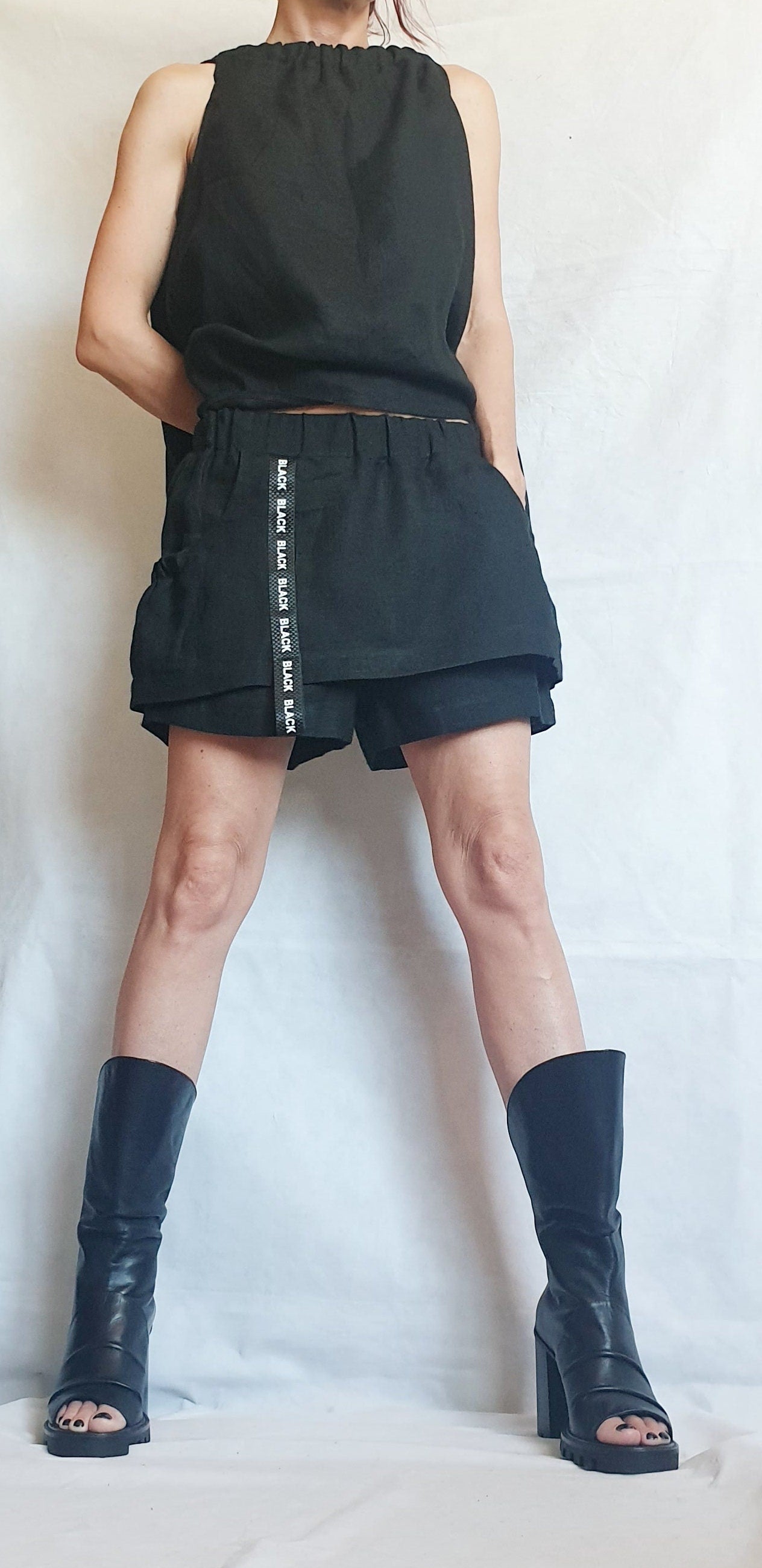 Extravagant Linen Set, Blouse Shorts Set, Asymmetrical Top, Linen Sexy Women Set, Two Piece Set, Open Back Blouse, Short Blouse Pants