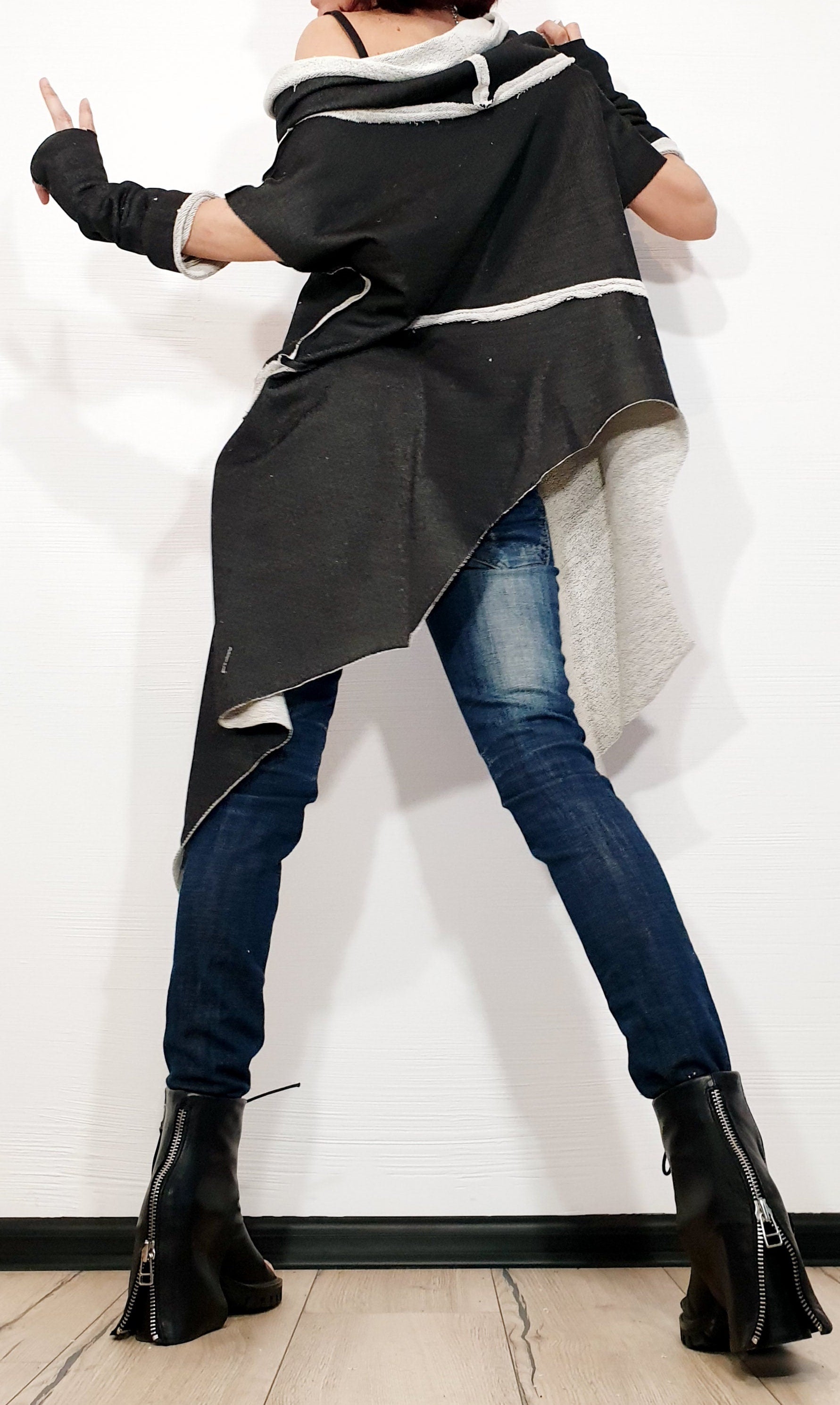 One Shoulder Blouse, Extravagant Tunic, Asymmetric Tunic, Tunic Separate Sleeves, Loose Tunic