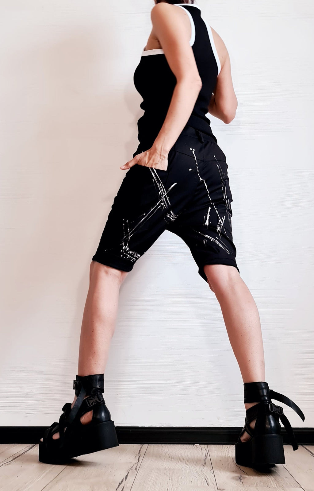 Loose Casual Pants, Extravagant Harem Pants, Women Pants, Baggy Pants, Short Black Pants, Casual Harem Trousers