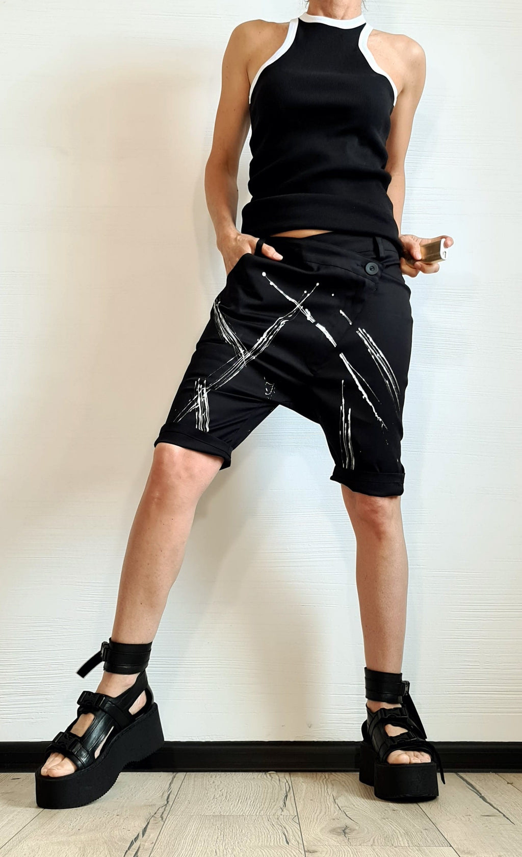 Loose Casual Pants, Extravagant Harem Pants, Women Pants, Baggy Pants, Short Black Pants, Casual Harem Trousers
