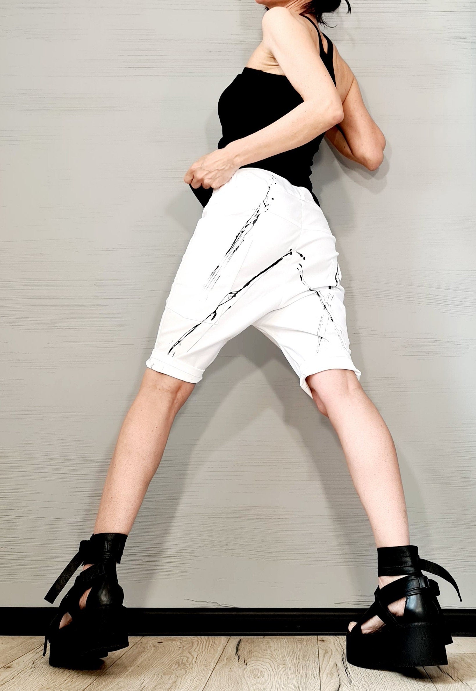 Asymmetric Designer Pants, Extravagant Harem Pants, Women Pants, Baggy Pants, Short White Pants, Casual Harem Trousers