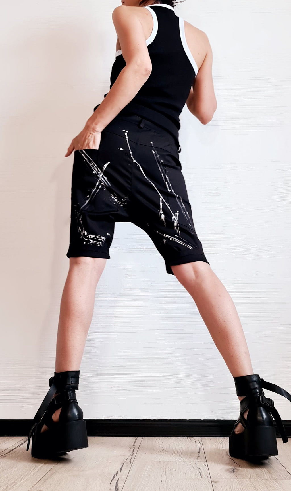 Loose Casual Pants, Extravagant Harem Pants, Women Pants, Baggy Pants, Short Black Pants, Casual Harem Trousers