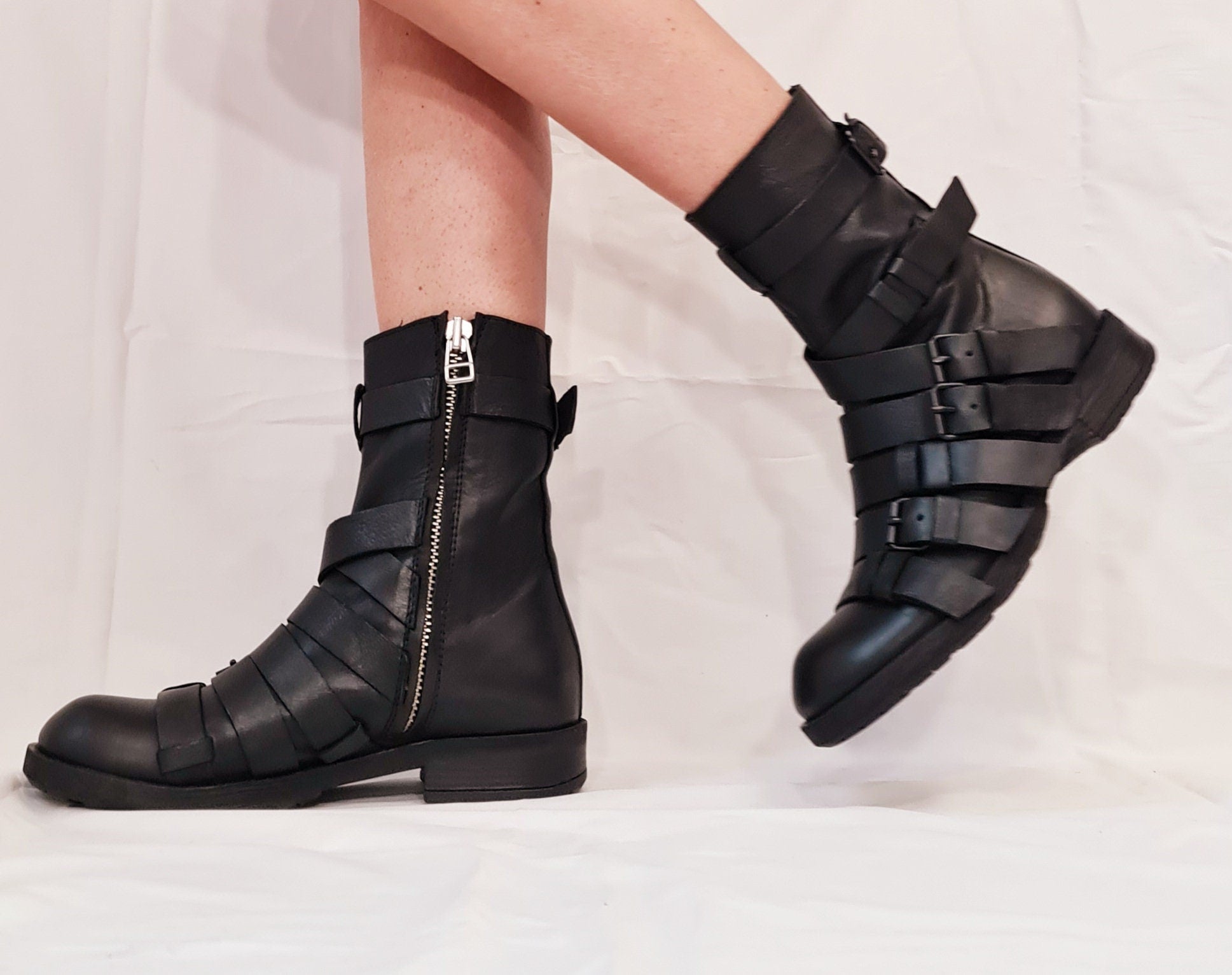 Extravagant Black Leather Shoes, Movable pocket, Gothic Booties, Leather Ankle Boots, Flat Shoes, Steampunk Boots, Grunge Shoes,