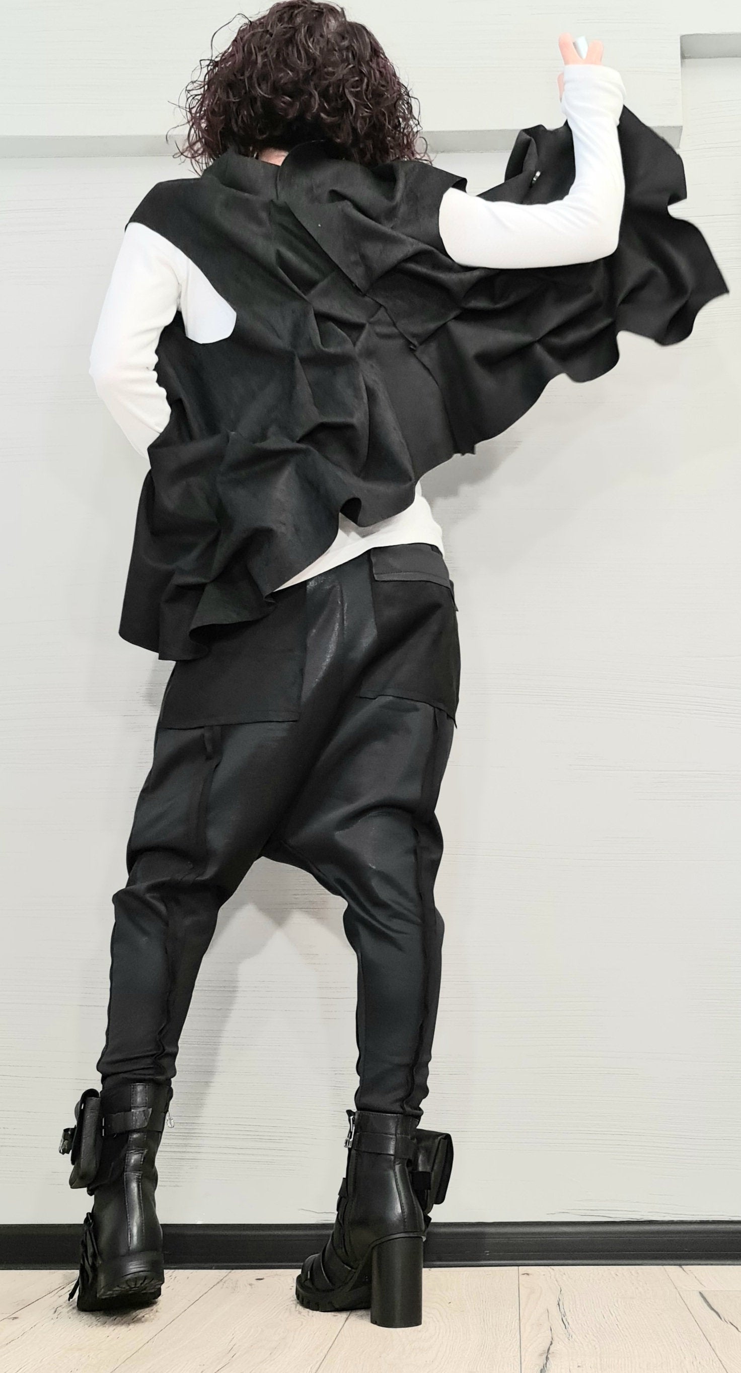 Extravagant Women Costume, Asymmetric Vest, Women harem pants, Designer Vest Pants Set, Asymmetric Women Costume, Avant Garde Outwear Set