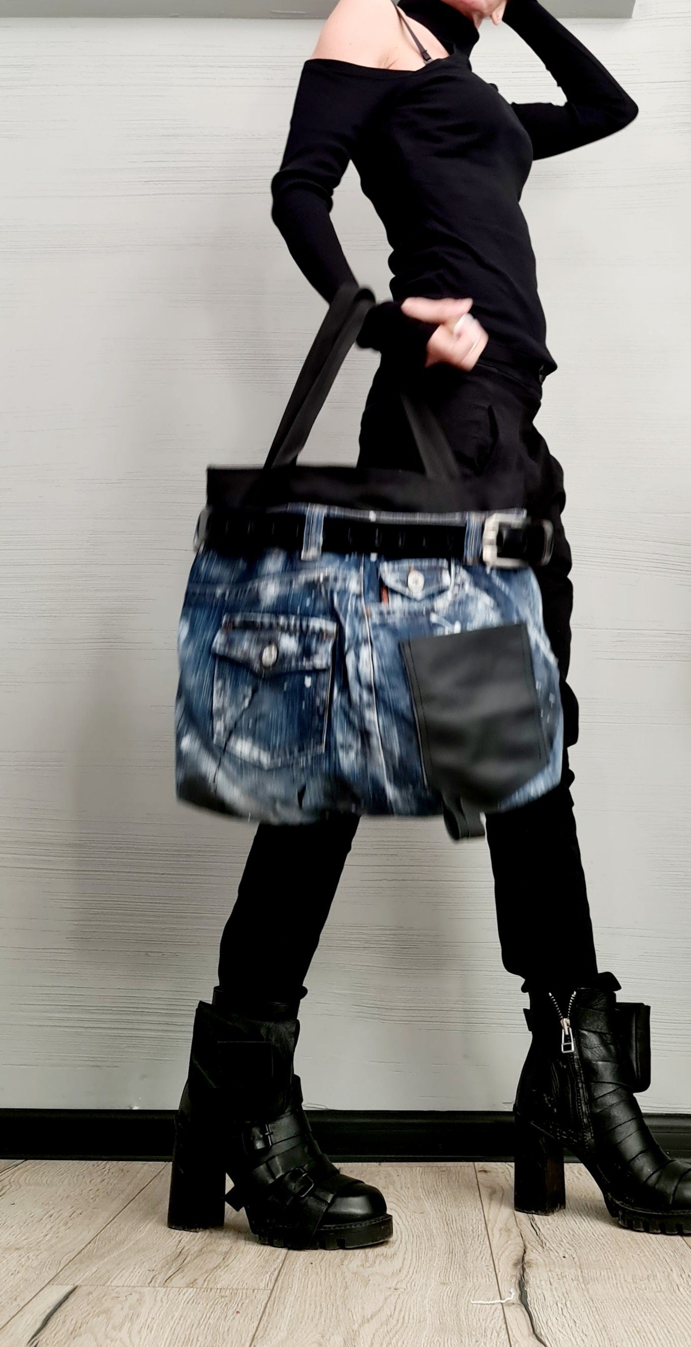 Handmade Extravagant Denim Shoulder Bag, Designer Denim Bag, Oversized Avant-Garde Tote – Unique Spray-Painted Jean Purse for Women