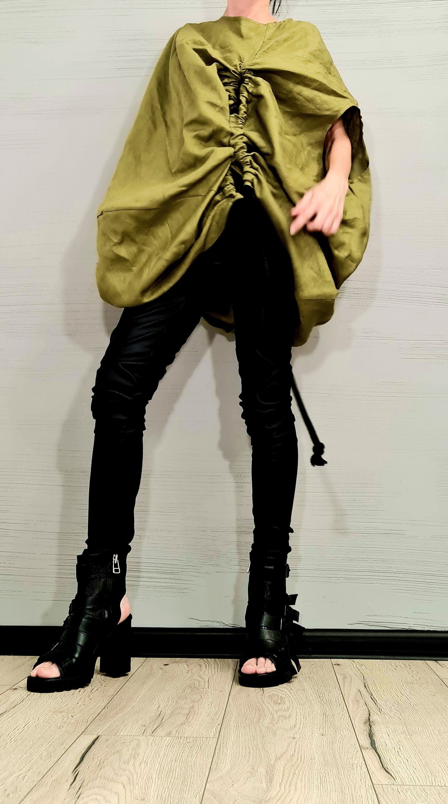 Asymmetric Linen Tunic – Deconstructed Oversize Top – Custom Avant Garde Shirt – Plus Size Summer Clothing XS–5XL