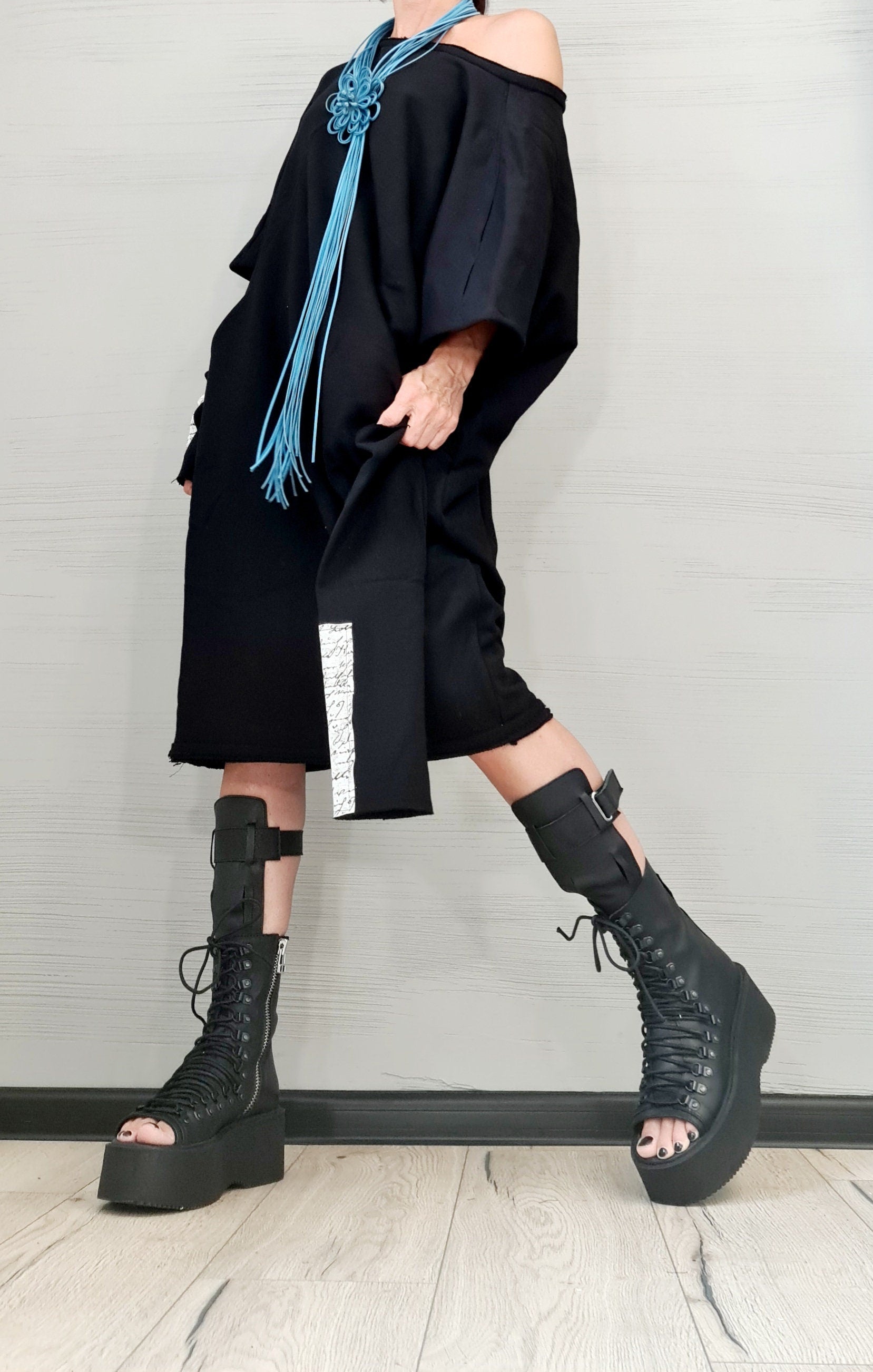 New collection Black Dress, Extravagant Tunic Dress, Blouson Dress, Asymmetric Dress, Sleeveless Dress, Knee Length Dress, Separate Sleeves