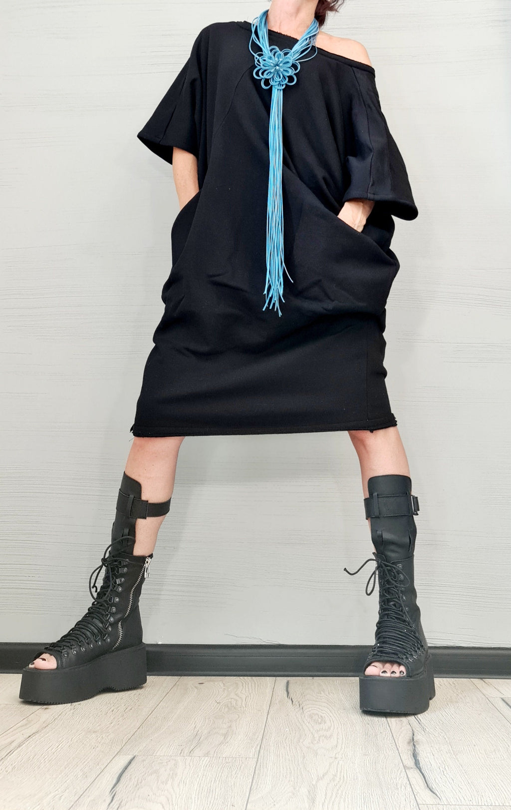 New collection Black Dress, Extravagant Tunic Dress, Blouson Dress, Asymmetric Dress, Sleeveless Dress, Knee Length Dress, Separate Sleeves