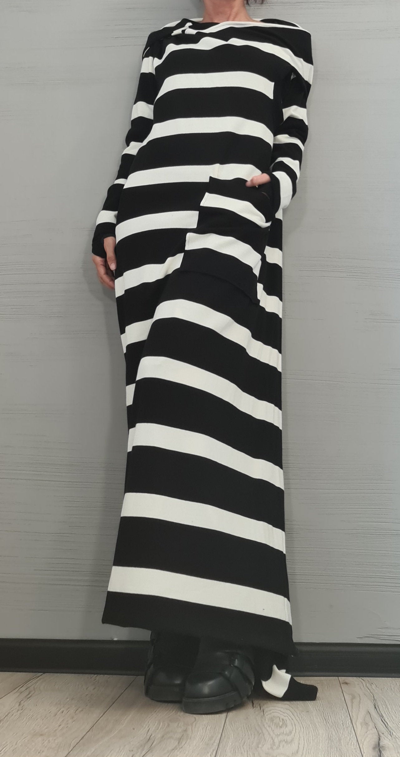 New collection Extravagant Hooded Vest, Women Cardigan, Gothic Cardigan, Plus Size Clothing, Long Cardigan, Knitted vest