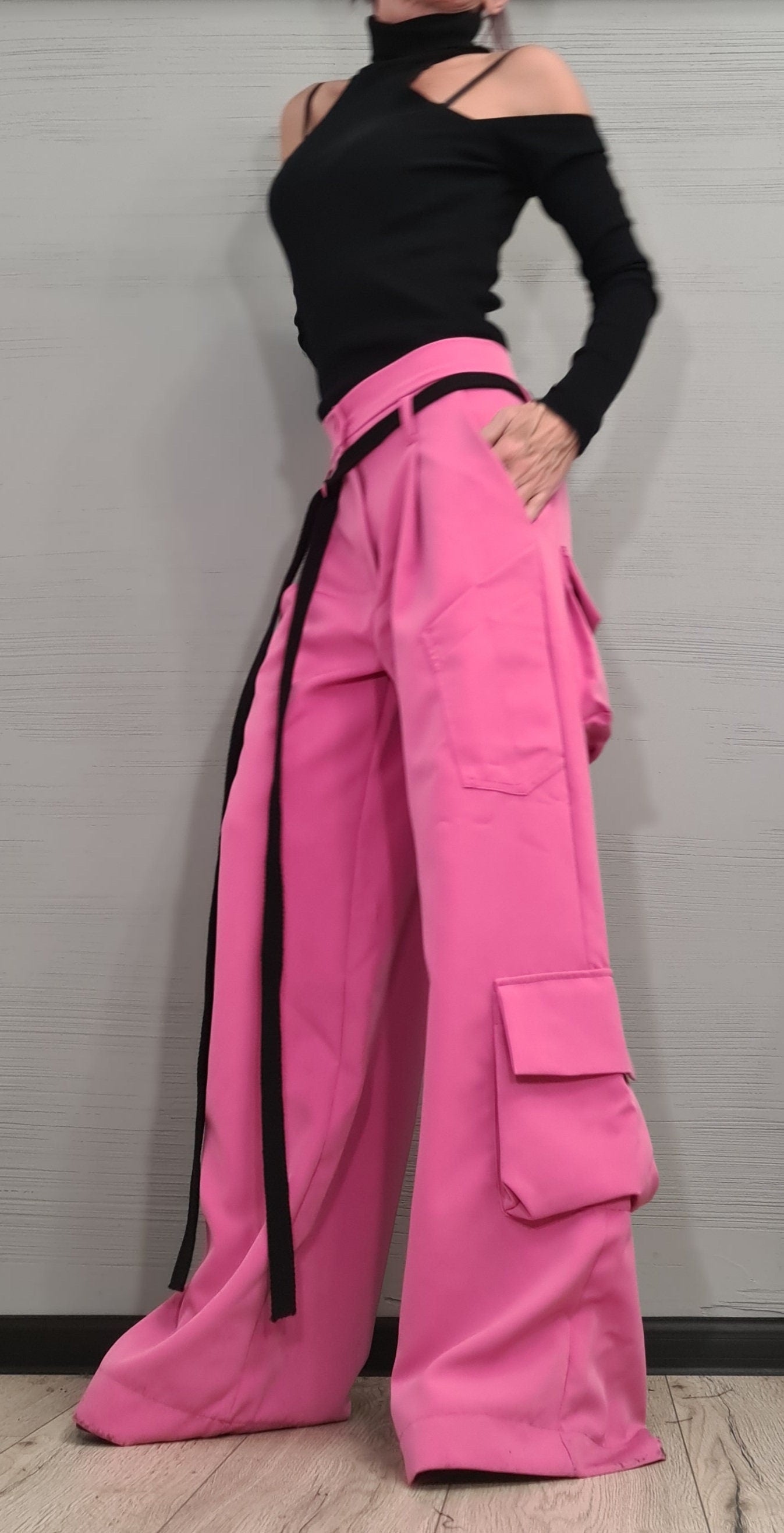 New collection Avant Garde Loose Pants, Harem Pants Women, Extravagant  Pants, Casual Pants, Sexy Pants, Loose Pants, Pink