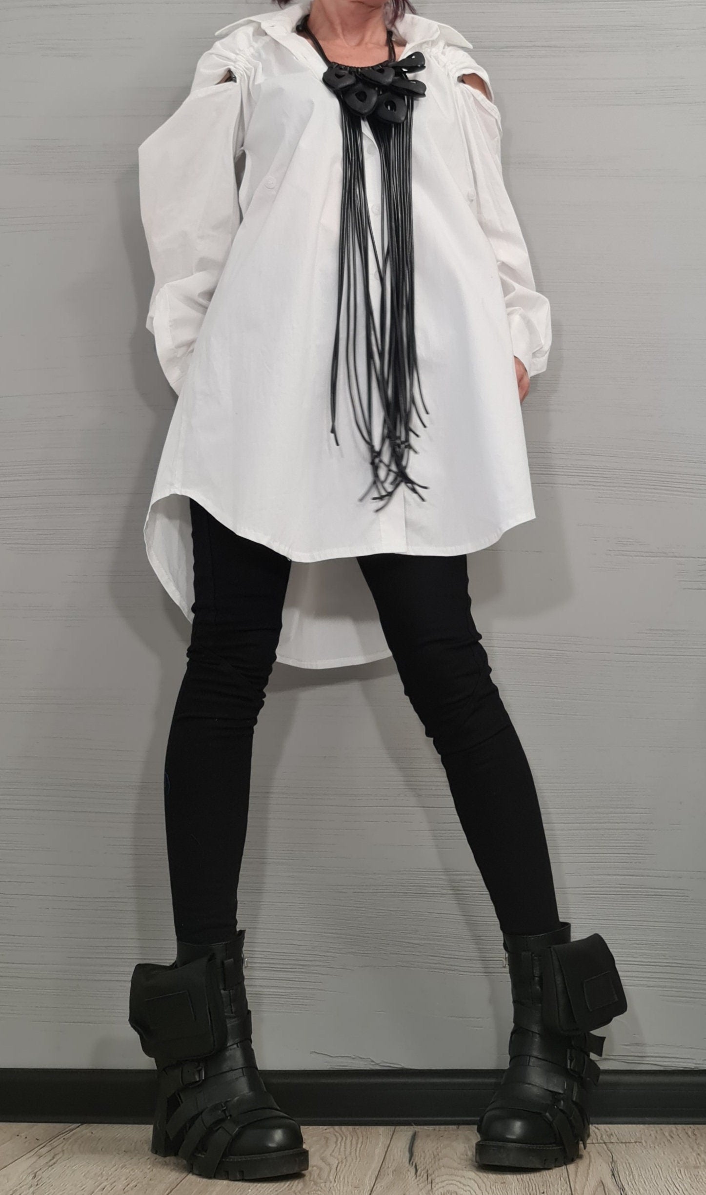 Deconstructed White Shirt, Sexy Open Back, Long Shirt, Avant Garde Loose Shirt, Extravagant Shirt, Tunic Shirt, Long Short Sleeve