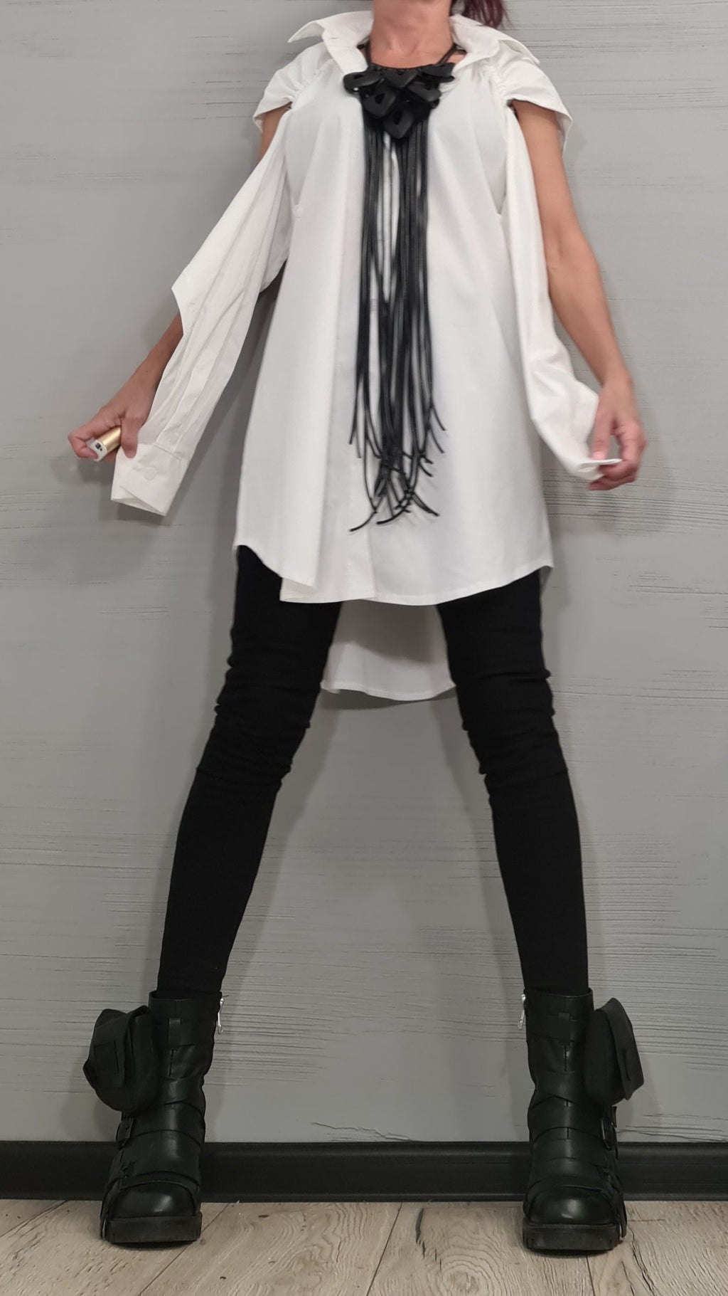 Deconstructed White Shirt, Sexy Open Back, Long Shirt, Avant Garde Loose Shirt, Extravagant Shirt, Tunic Shirt, Long Short Sleeve