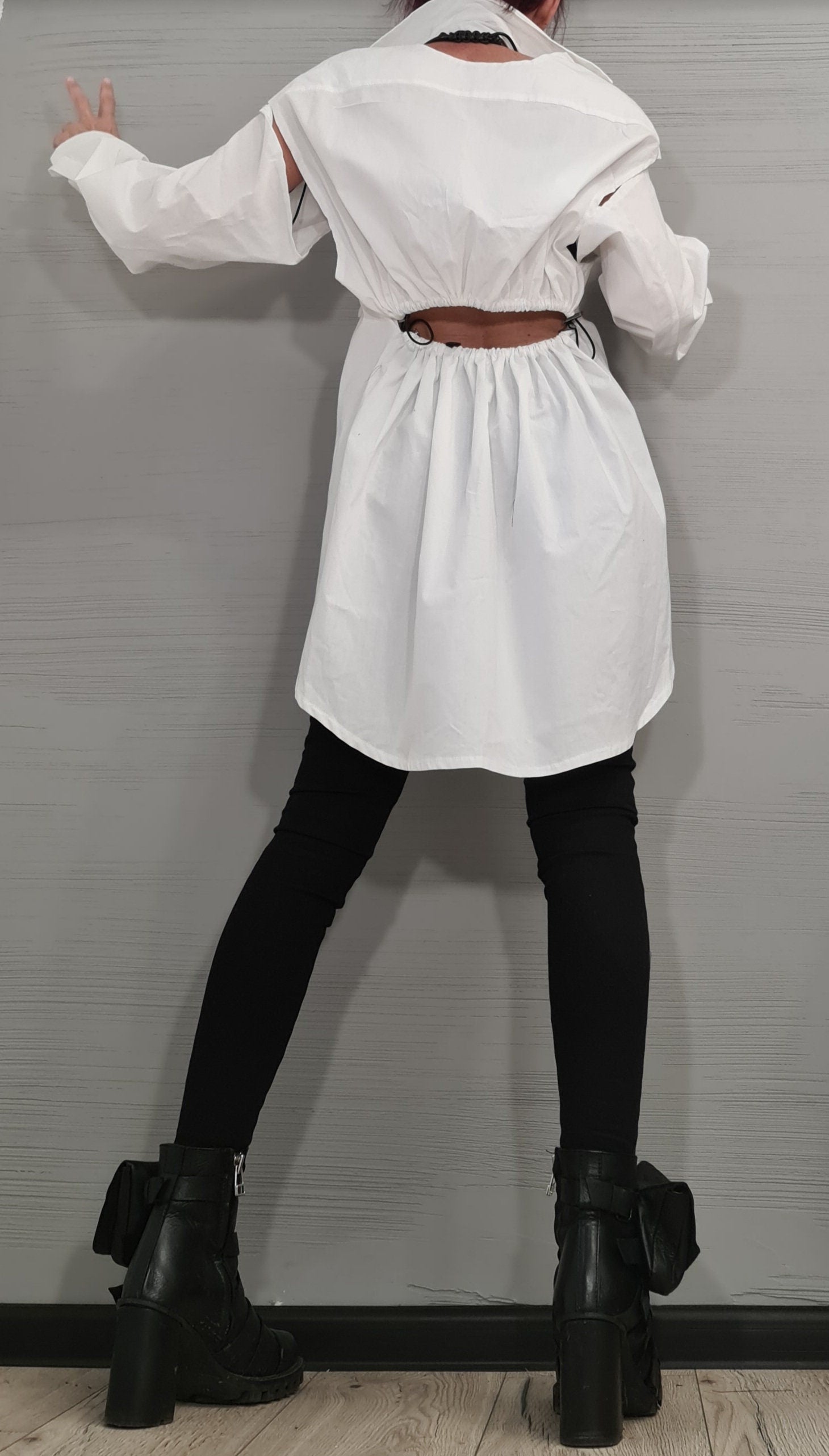 Deconstructed White Shirt, Sexy Open Back, Long Shirt, Avant Garde Loose Shirt, Extravagant Shirt, Tunic Shirt, Long Short Sleeve