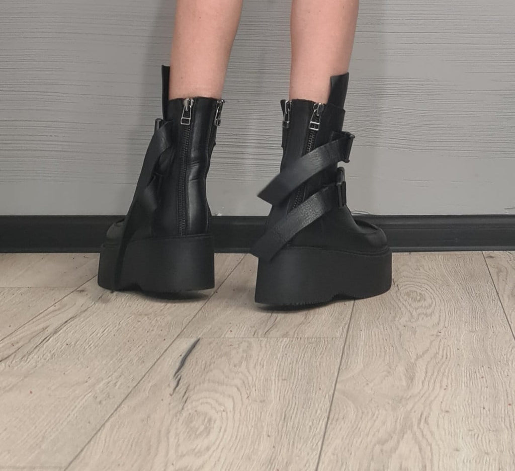 New collection Extravagant Black Platform Shoes, Platform All seasons, Gothic Women Boots, Leather Ankle Boots, Grunge Boots