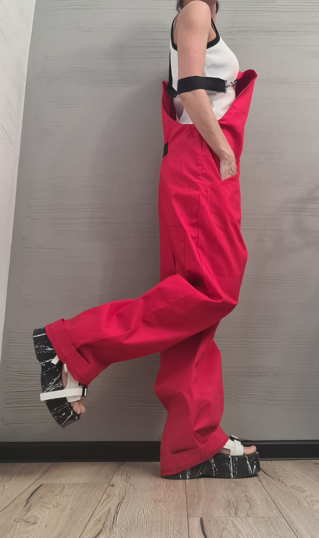 Women long Jumpsuit, Extravagant Red Overall, Loose Women Overall, NEW Collection, Casual Wide Leg Overall, Overalls with Straps