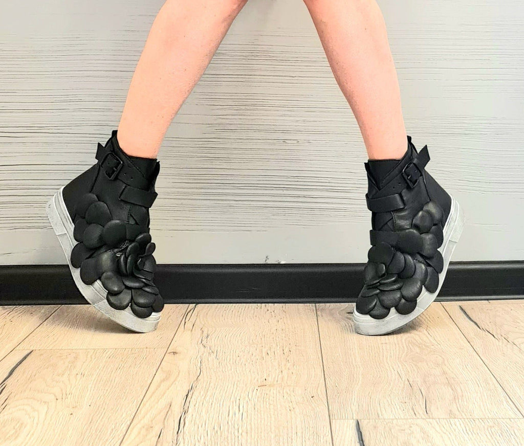 Black Genuine Leather Sneakers Women – Handmade Extravagant Urban Shoes, Floral Design, Casual Outfit Sneakers, Sizes 42–45