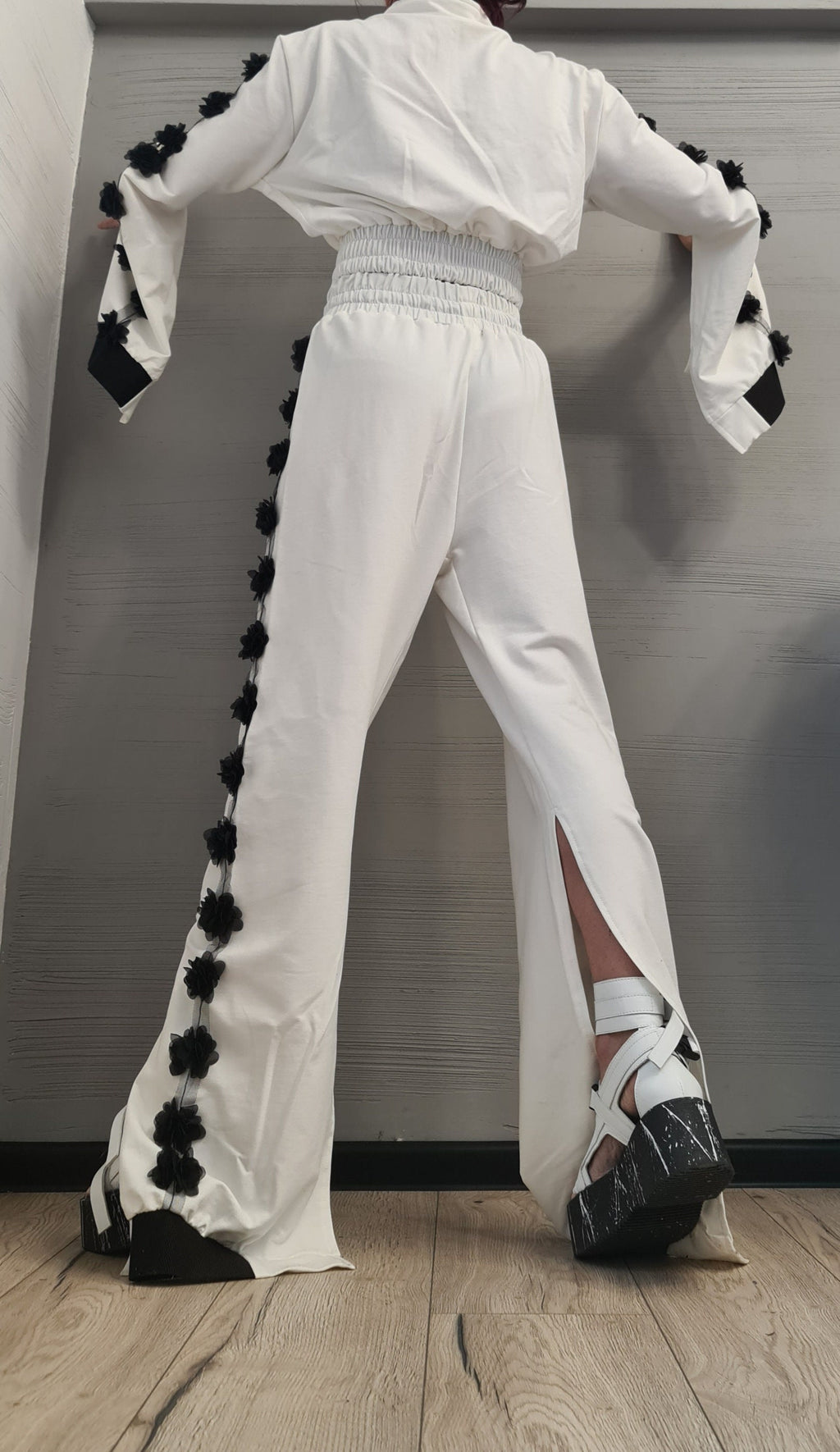 New collection Extravagant Outwear Women Set, Pants and Sweatshirt Set, Extravagant Cotton Set, Black flowers