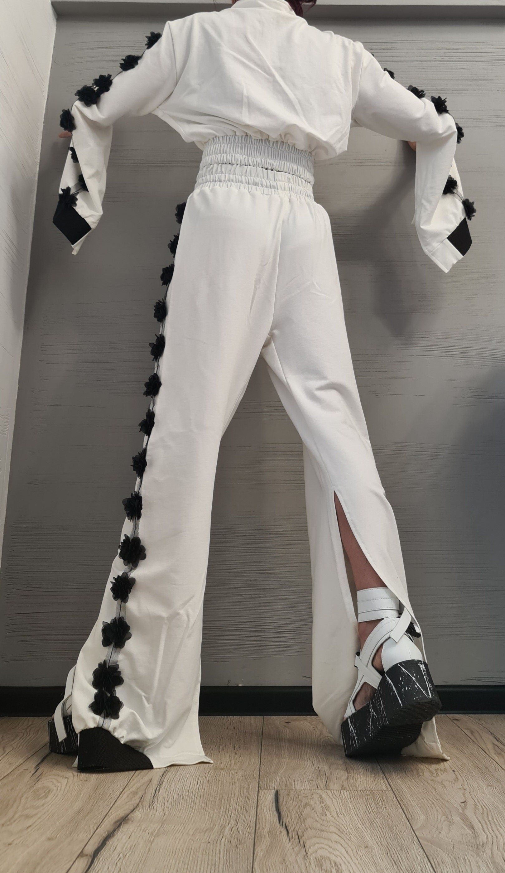 New collection Extravagant Outwear Women Set, Pants and Sweatshirt Set, Extravagant Cotton Set, Black flowers